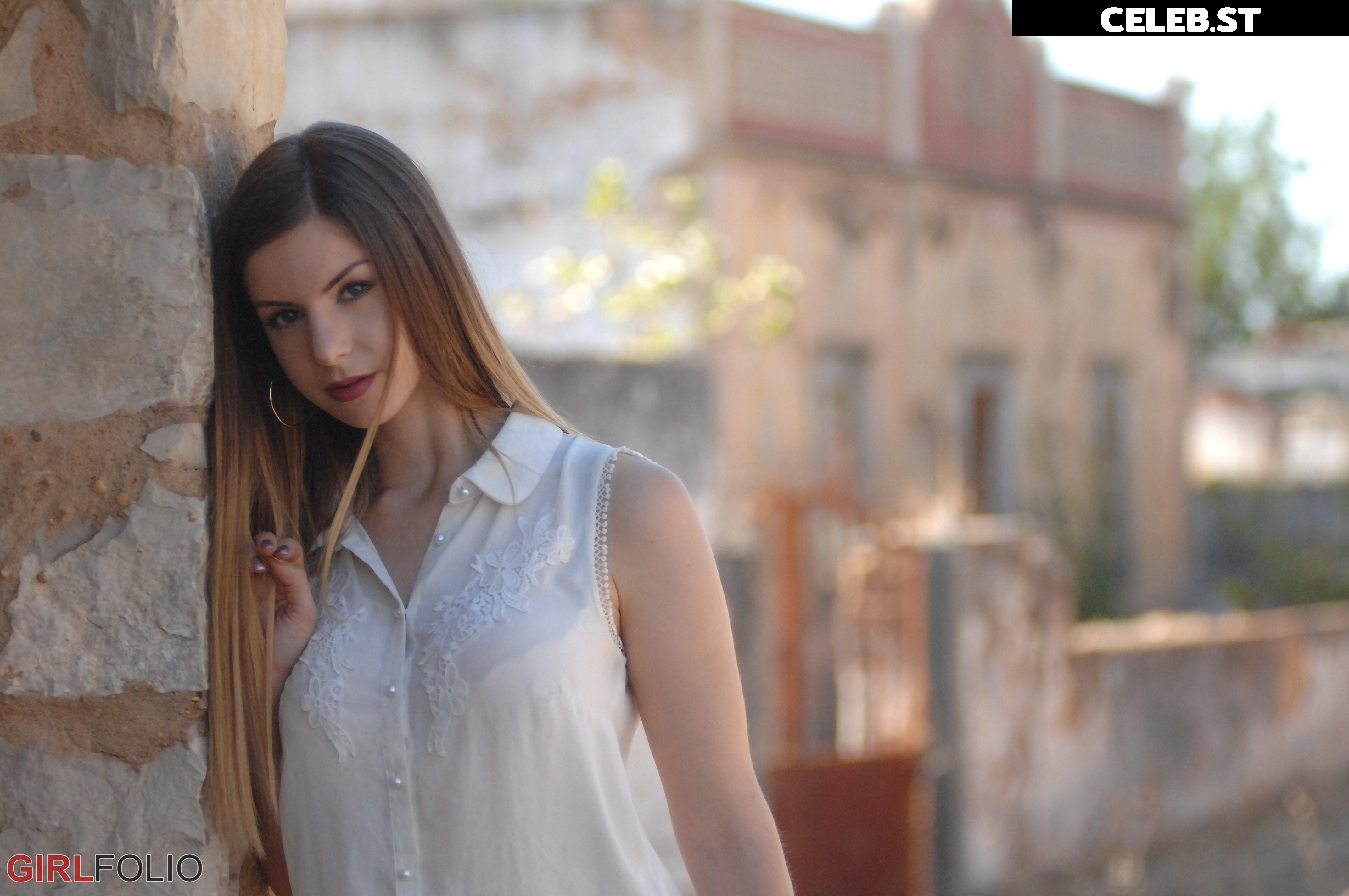 Stella Cox Image 1323239