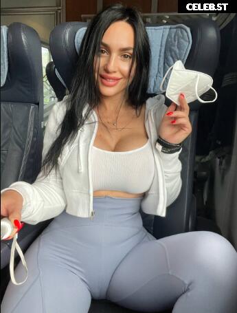 Helenka Demidova Image 131620