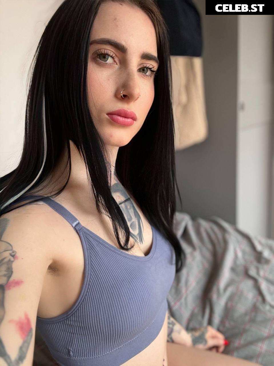 Lia Louise Image 1301447