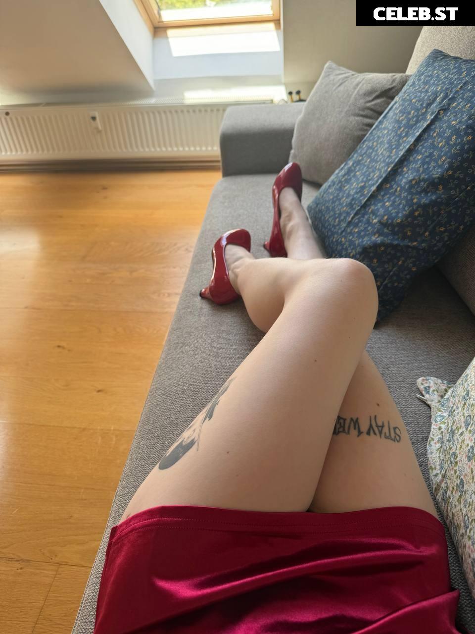 Lia Louise Image 1302451