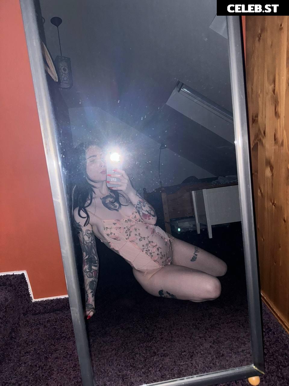 Lia Louise Image 1302607