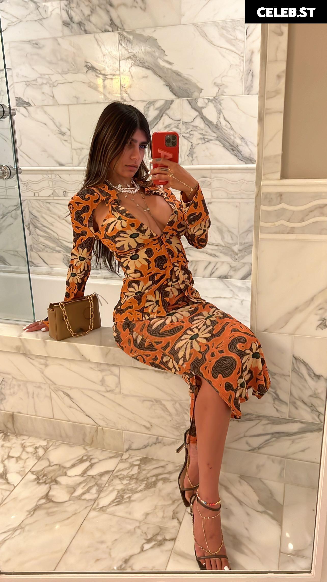 Mia Khalifa Image 1896320