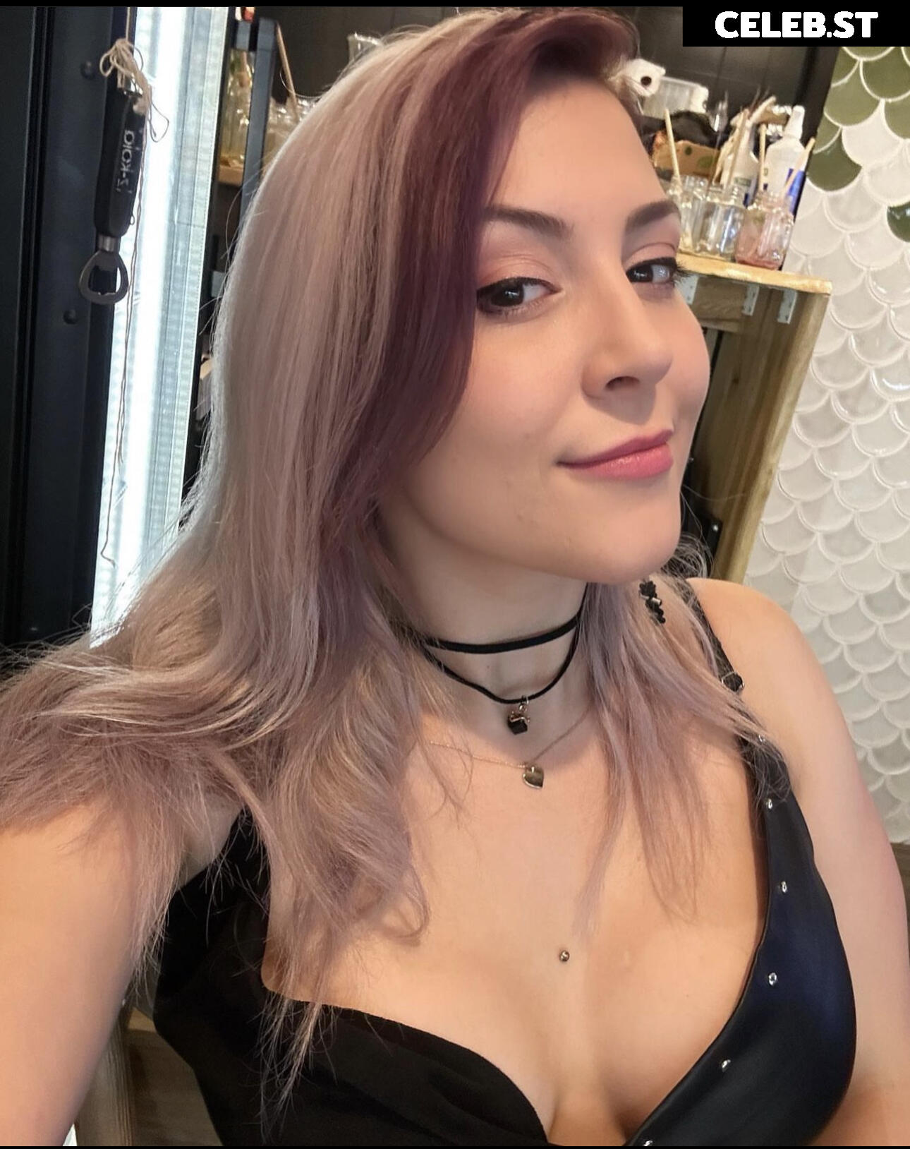 Mowky Image 1886506