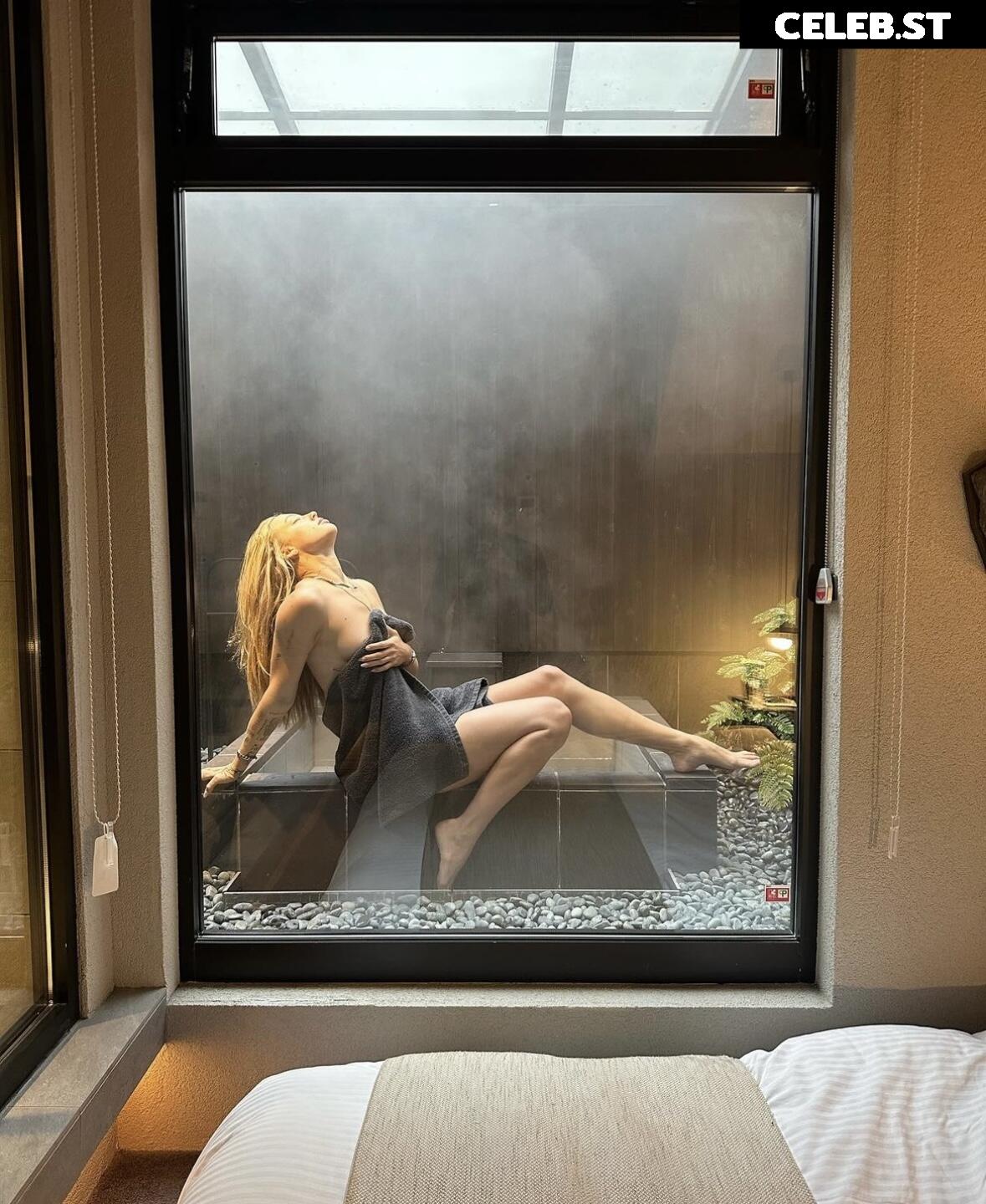 Charly Jordan Image 1886795