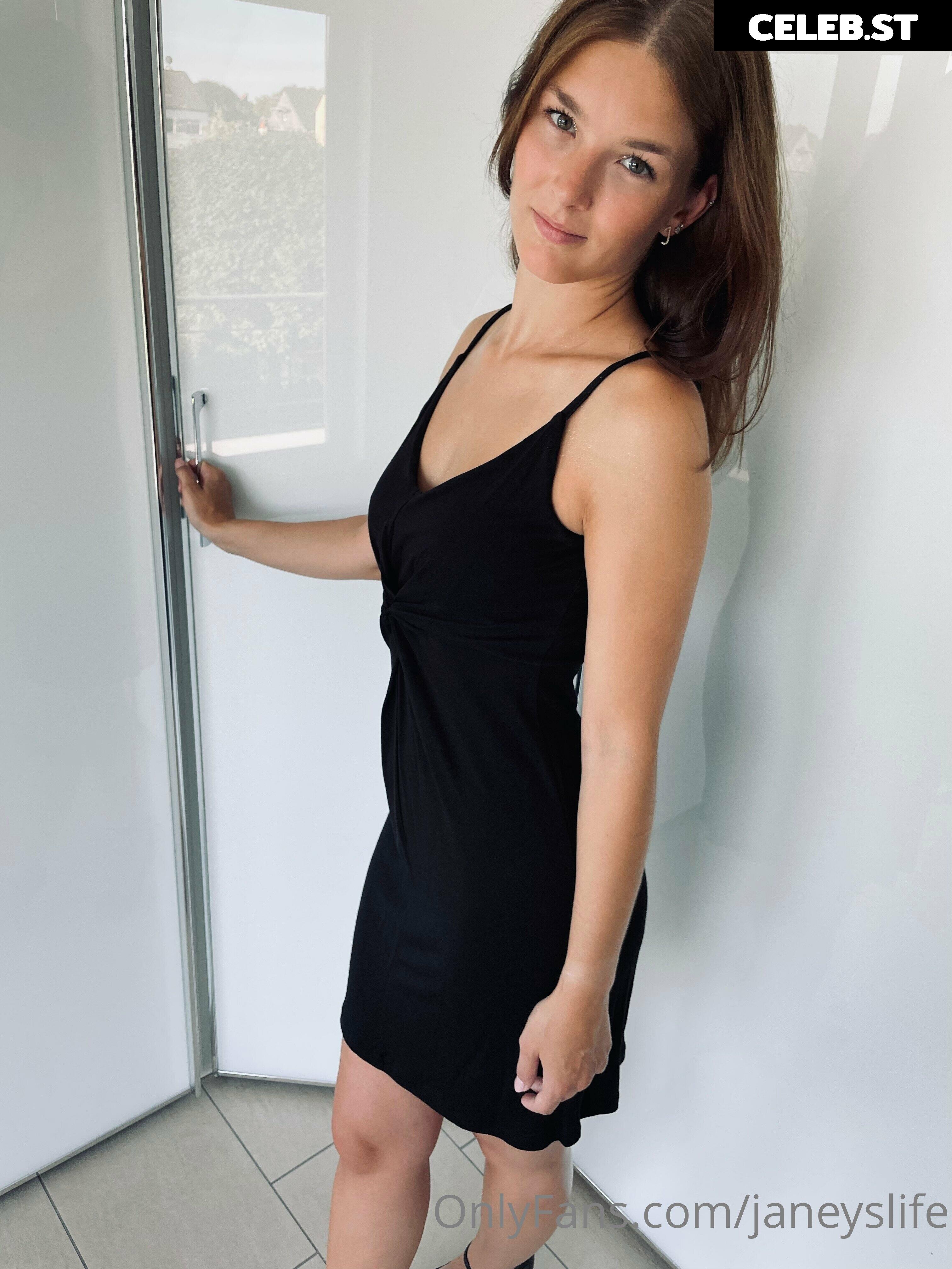 Janeyslife Image 1882987