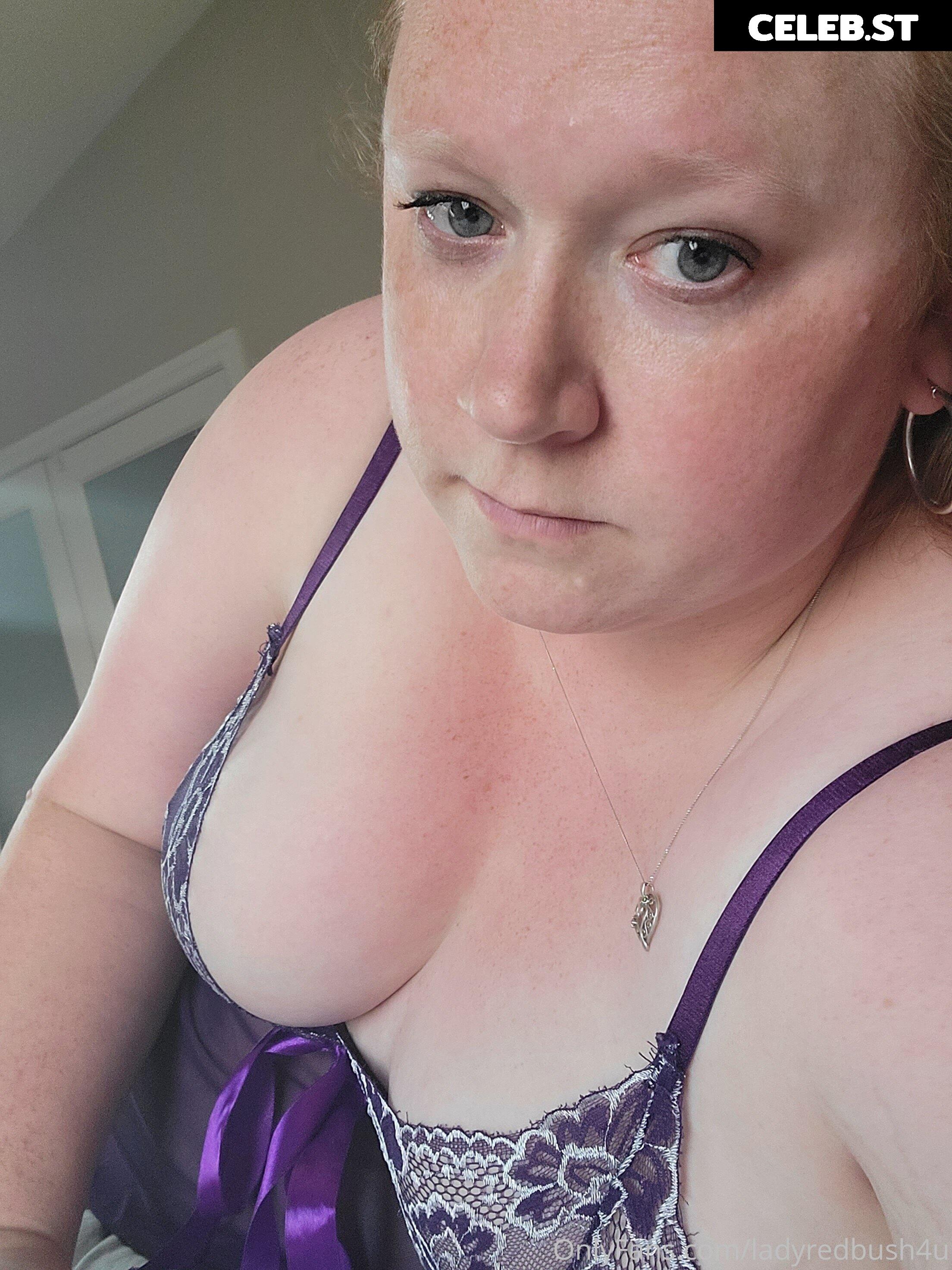 ladyredbush4u Image 18728356