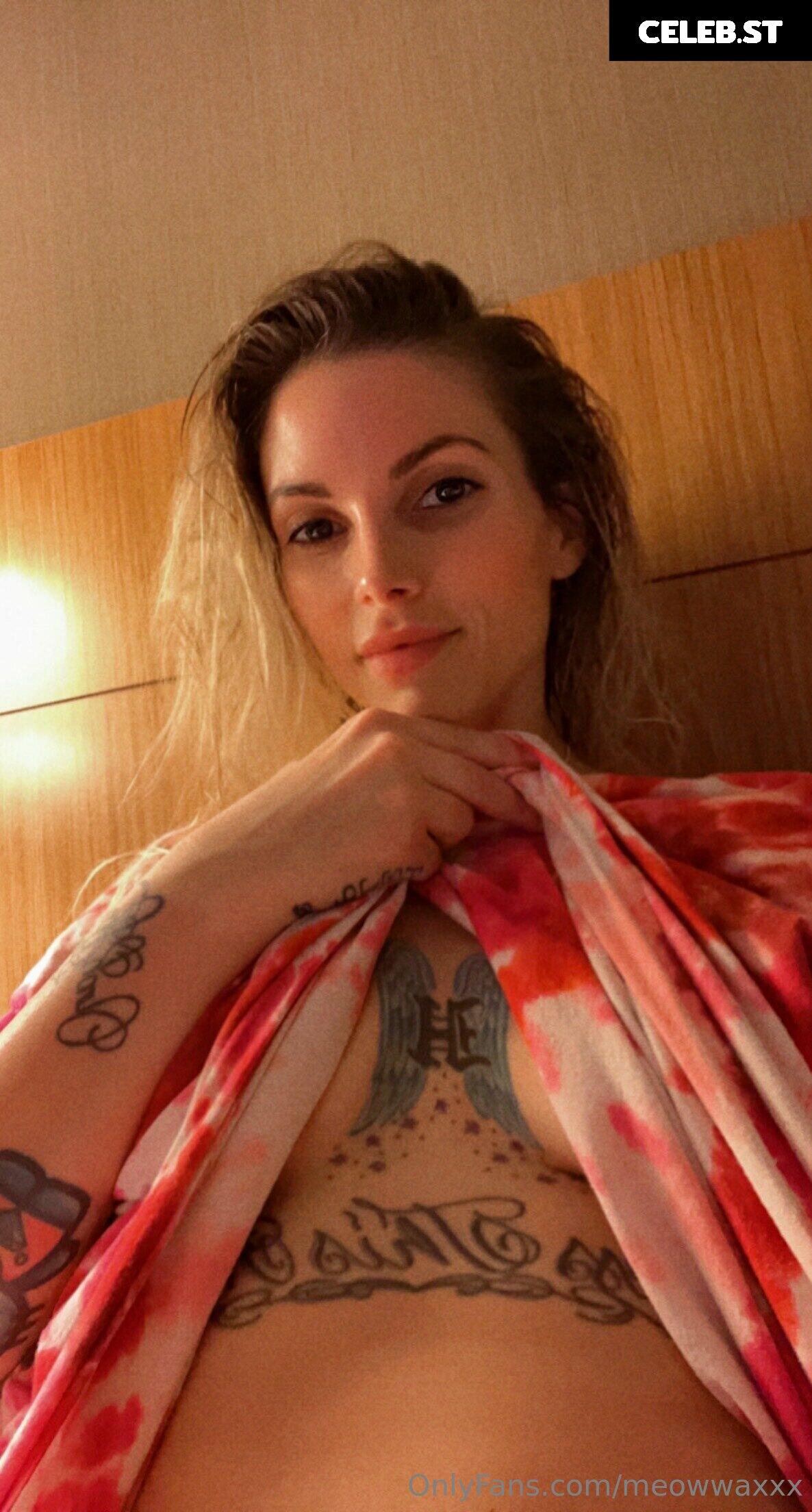 korinne_love Image 18612180