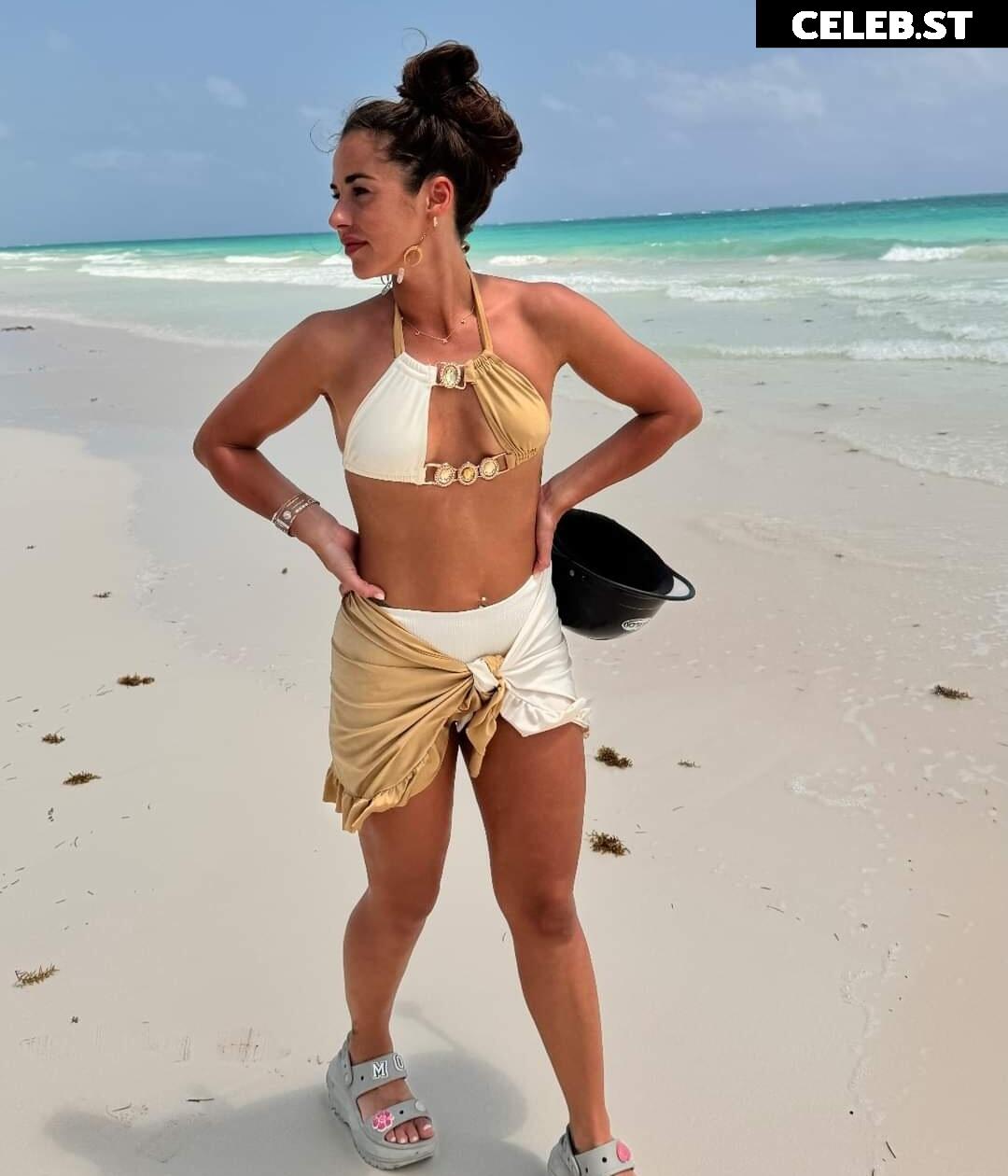 Sarah Engels Image 1862337