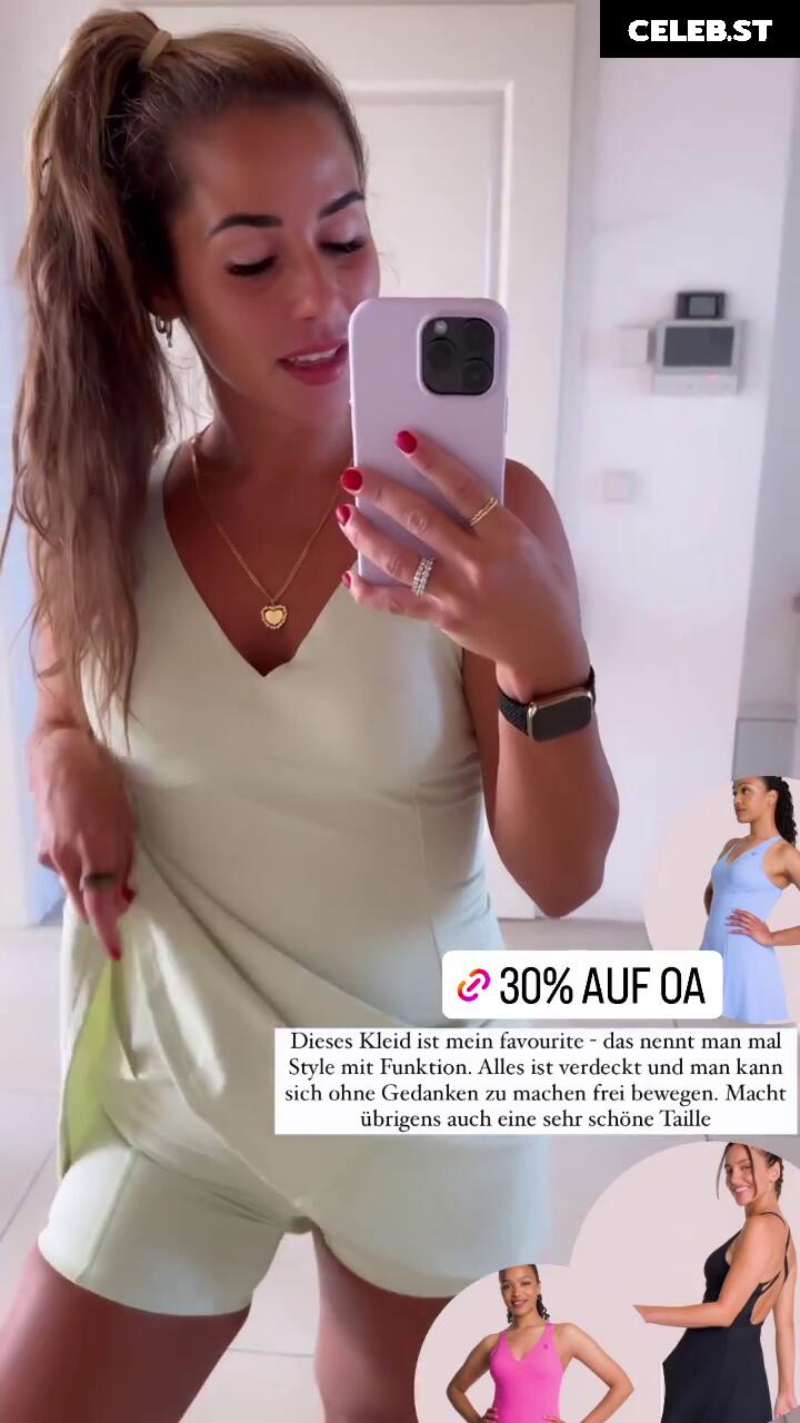 Sarah Engels Image 1855012