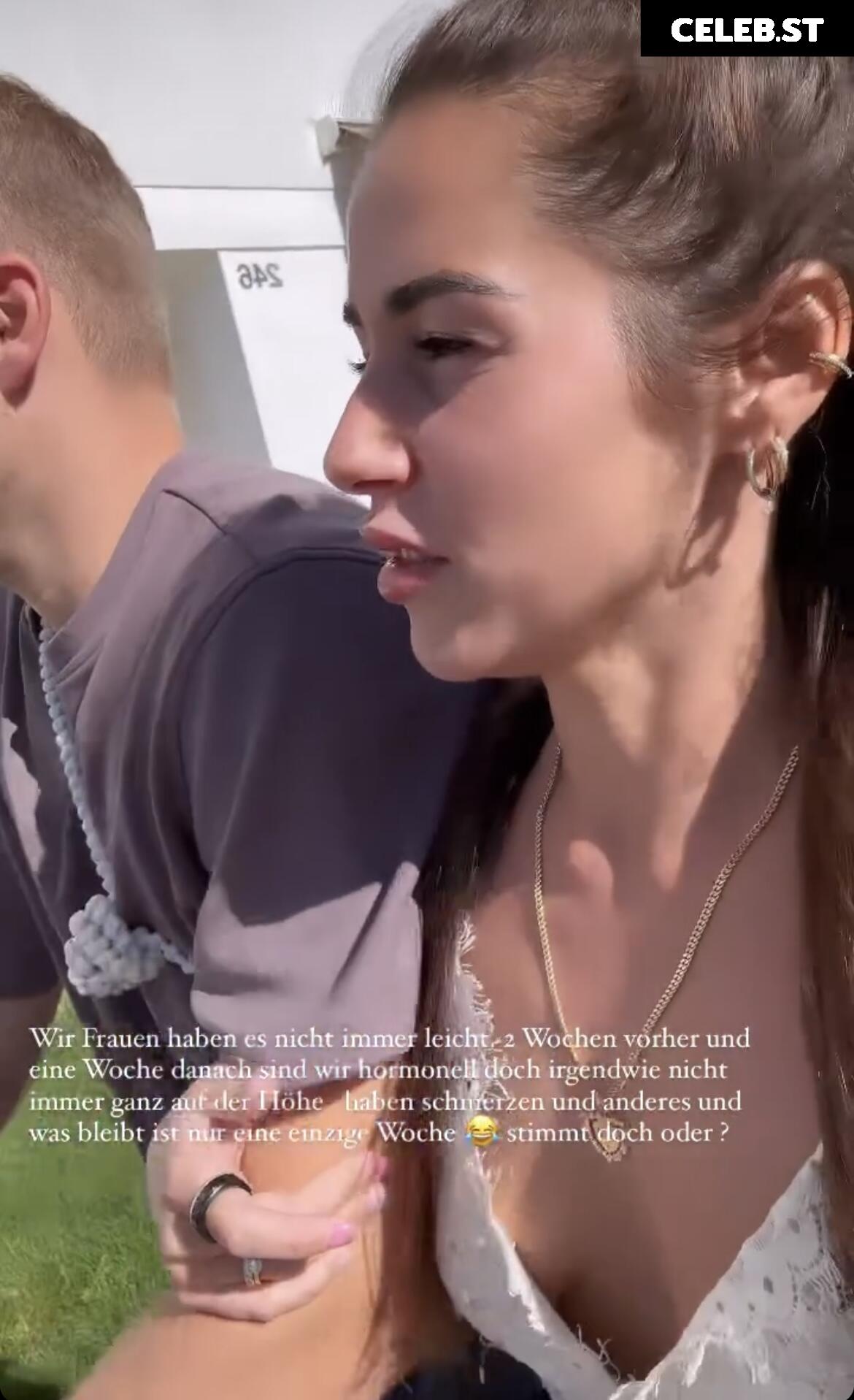 Sarah Engels Image 1857408