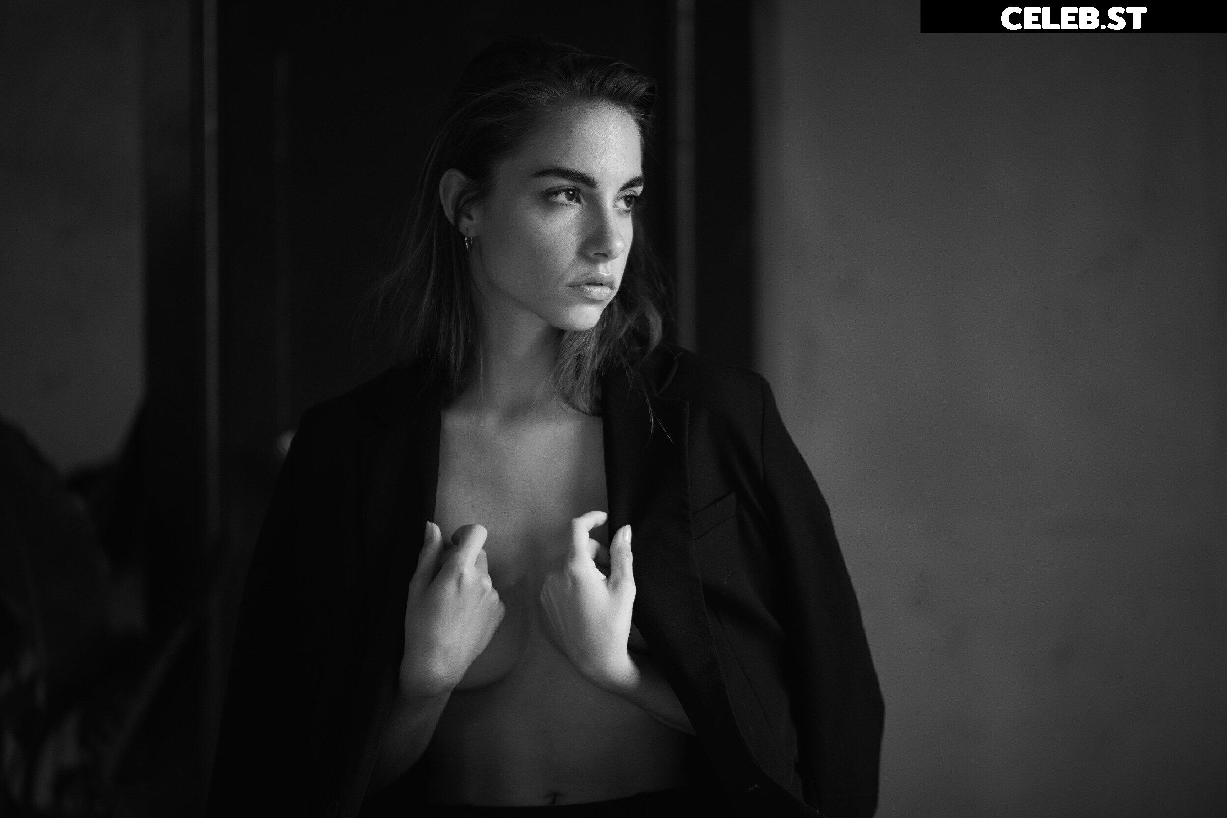 Rebecca Bagnol Image 1851524