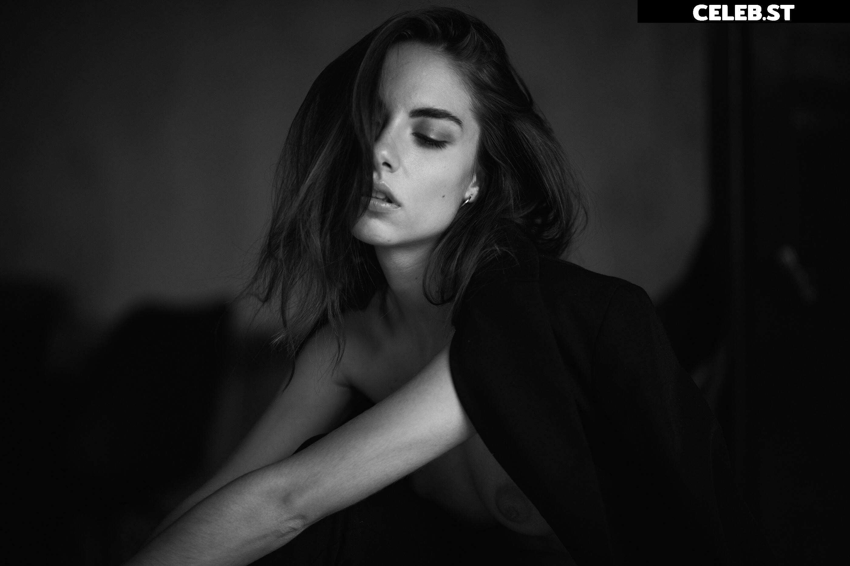 Rebecca Bagnol Image 1851355