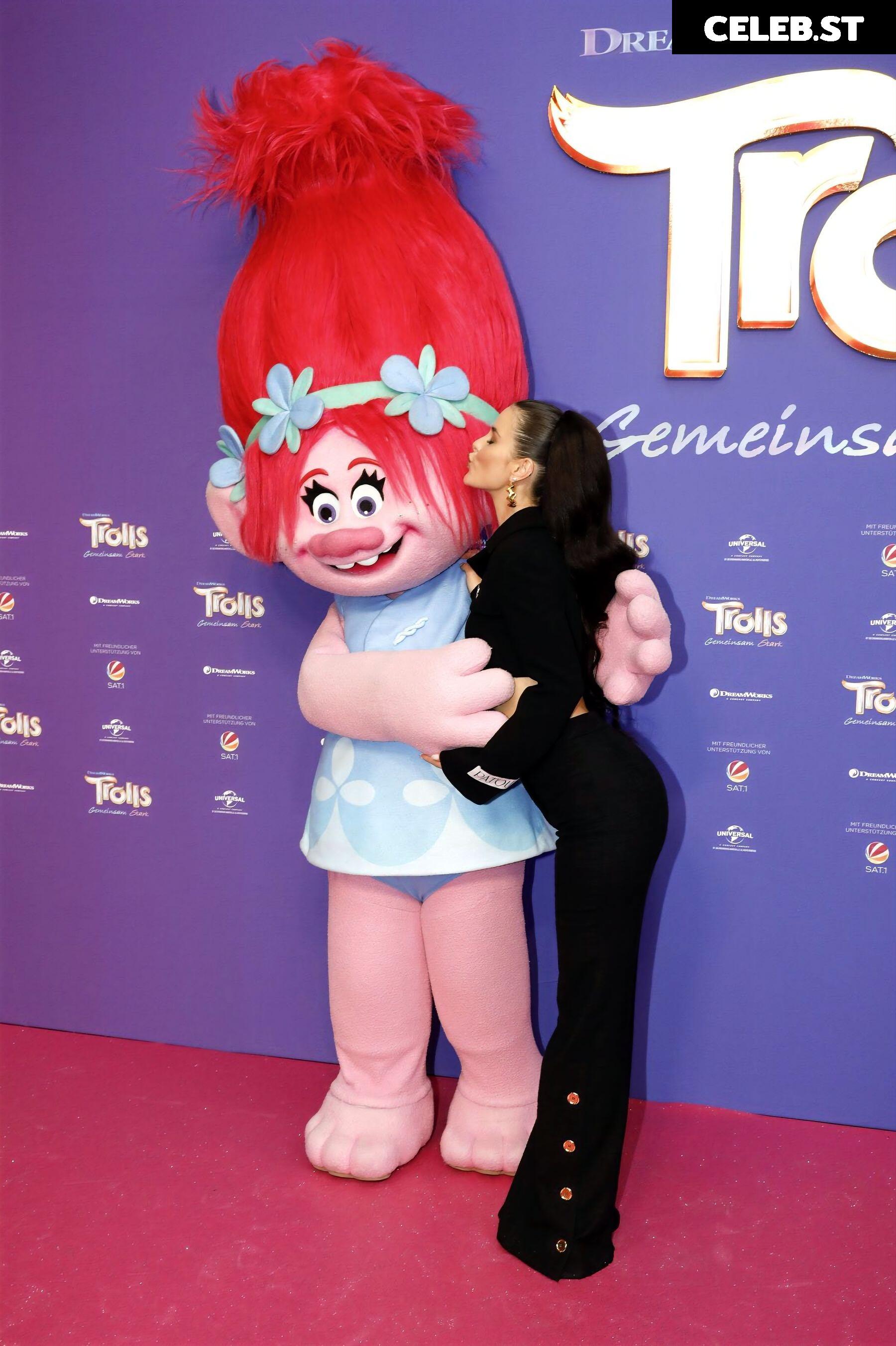 Lena Meyer-Landrut Image 1852120