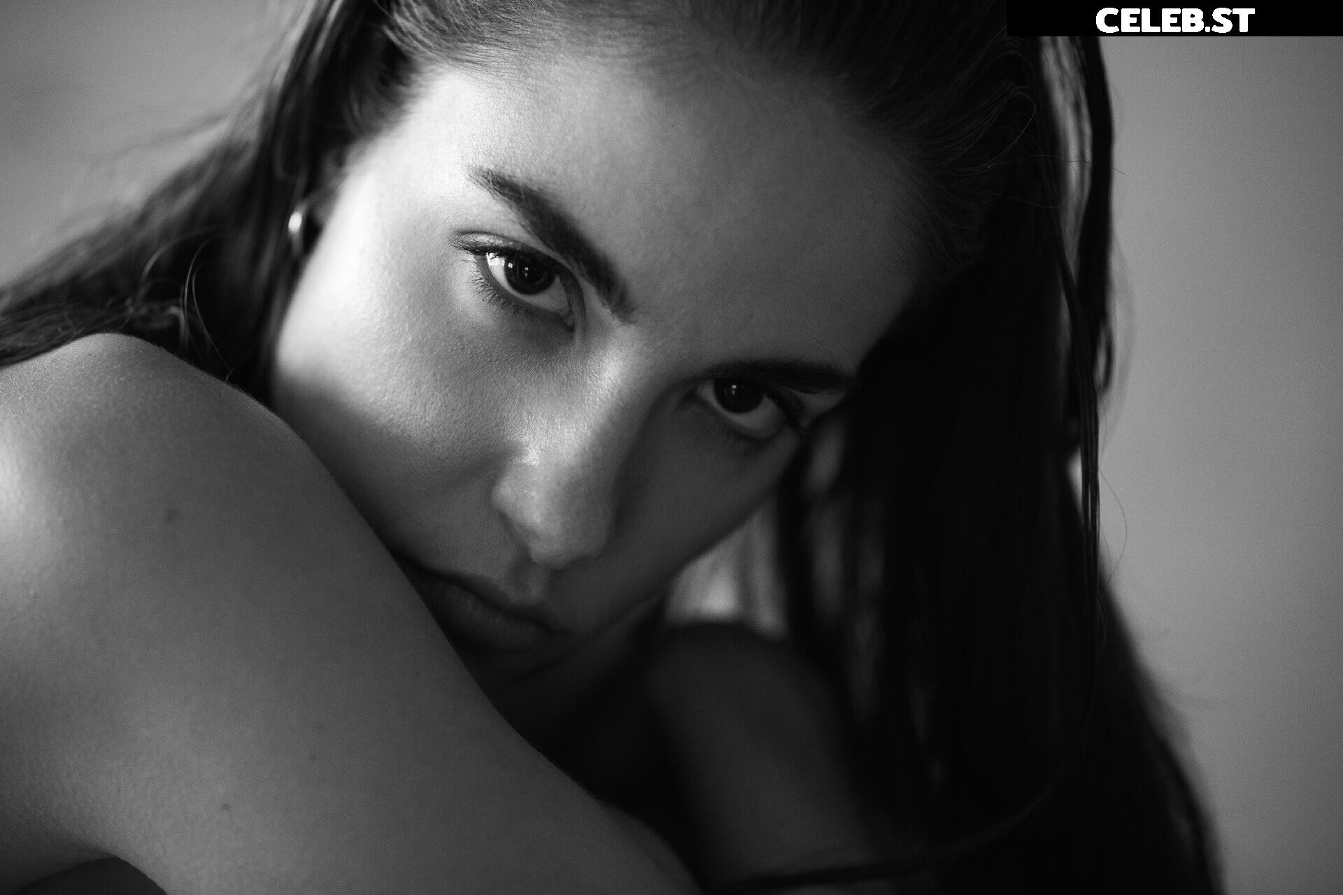 Rebecca Bagnol Image 1850940
