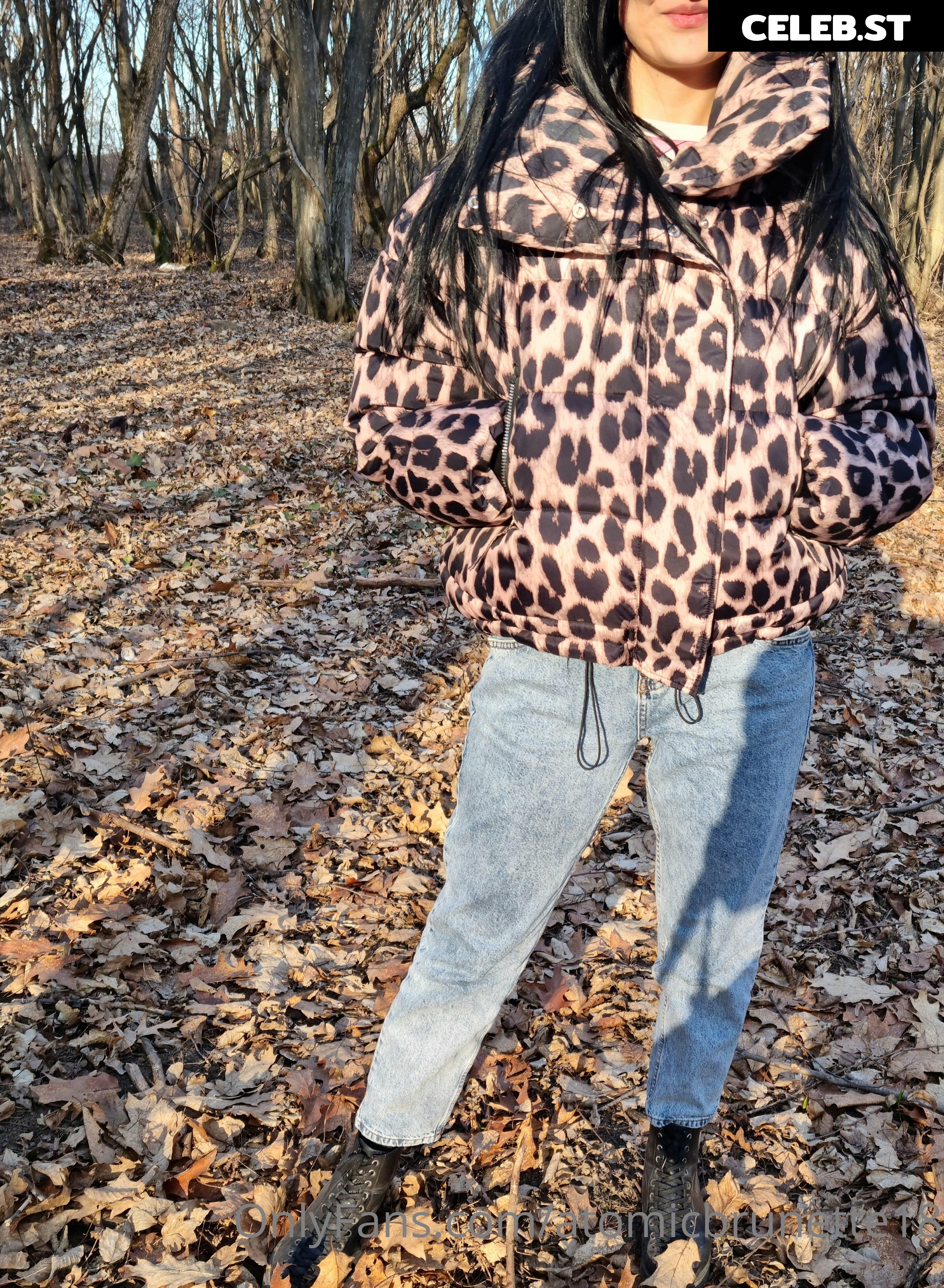 AtomicBrunette18 Image 1859579