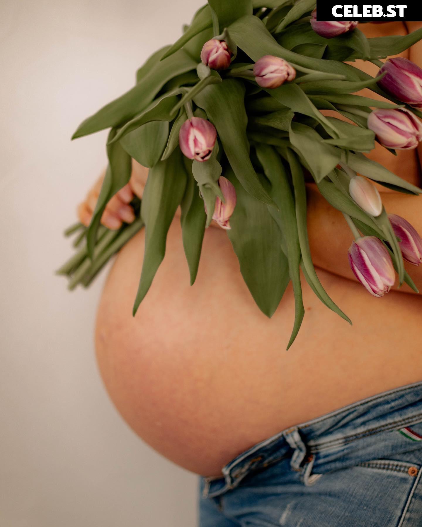 _abcdesi_ Image 1845659