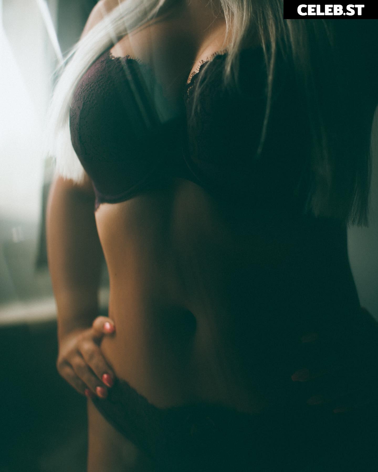 _abcdesi_ Image 1846139