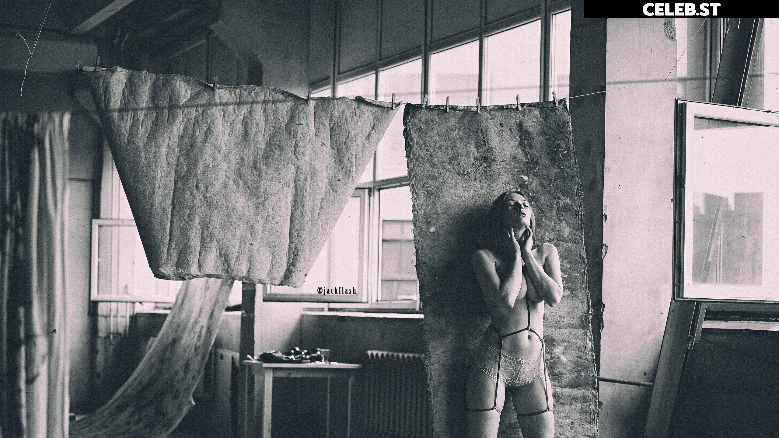 Olga Kobzar Image 1846312