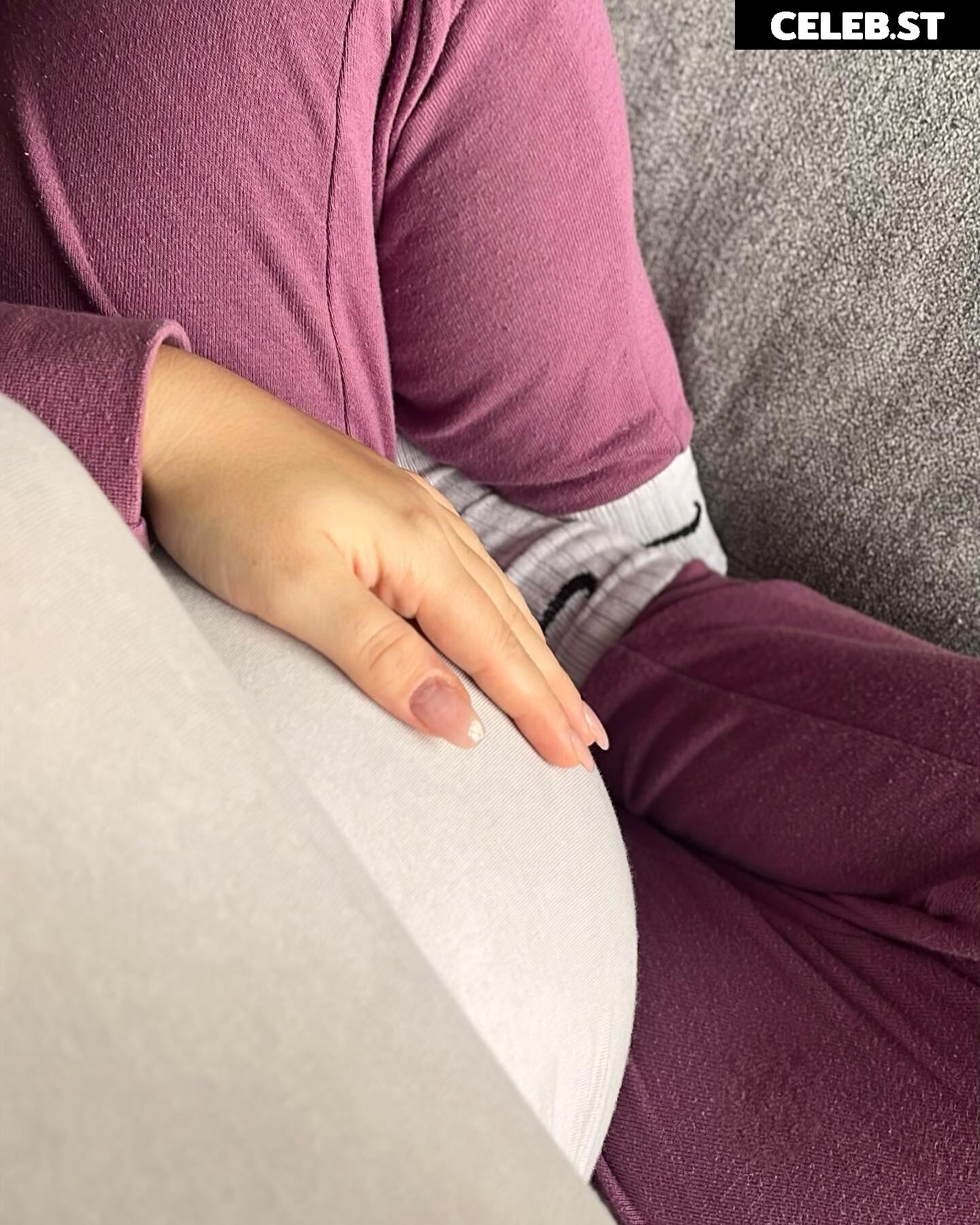 _abcdesi_ Image 1844886