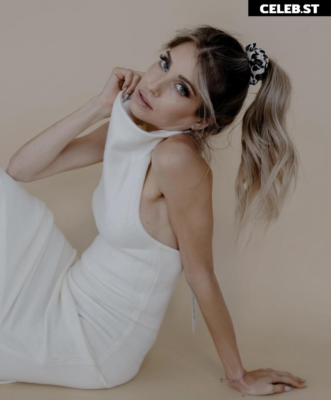 Cathy Hummels Image 1842535