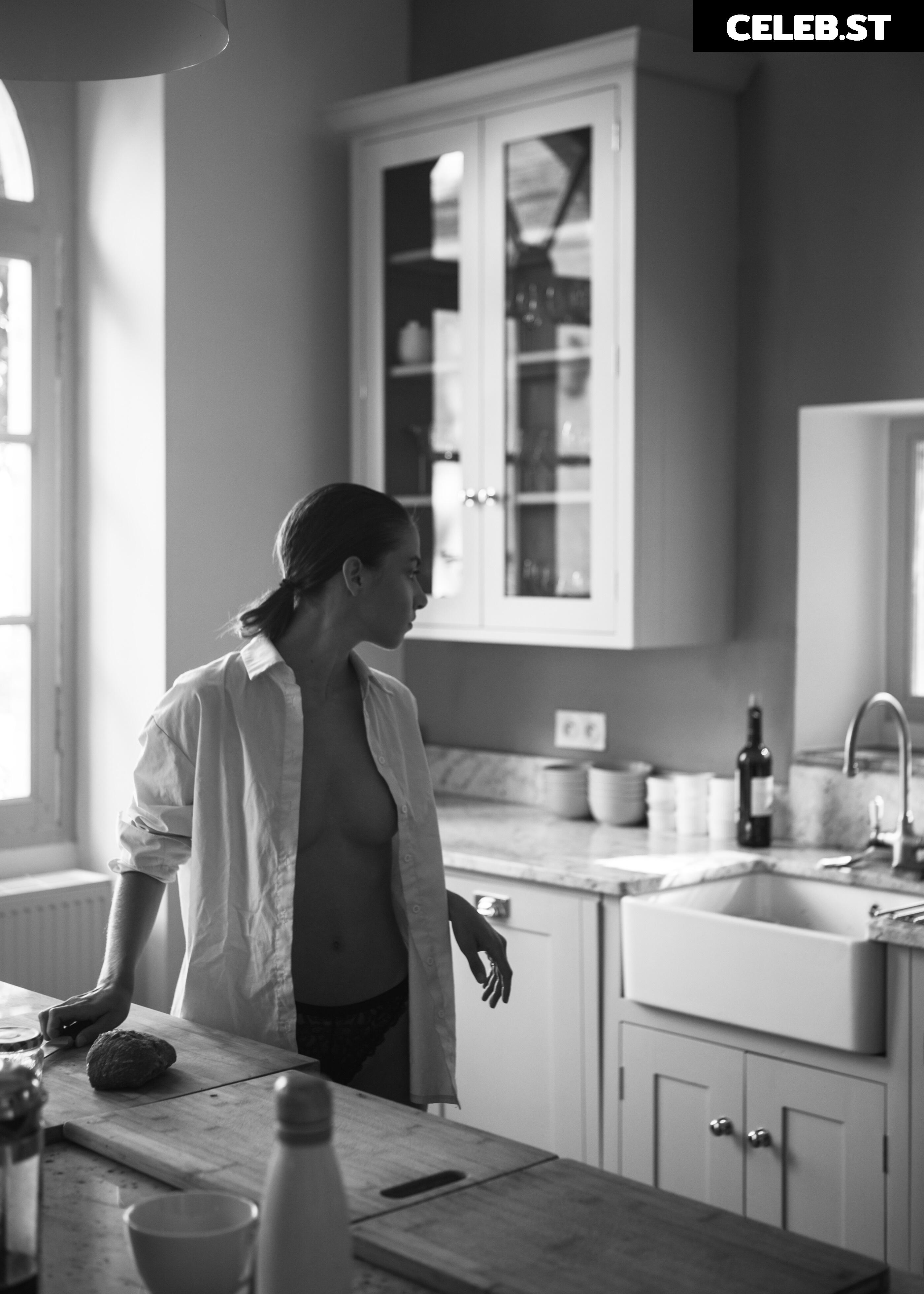 Rebecca Bagnol Image 1843584