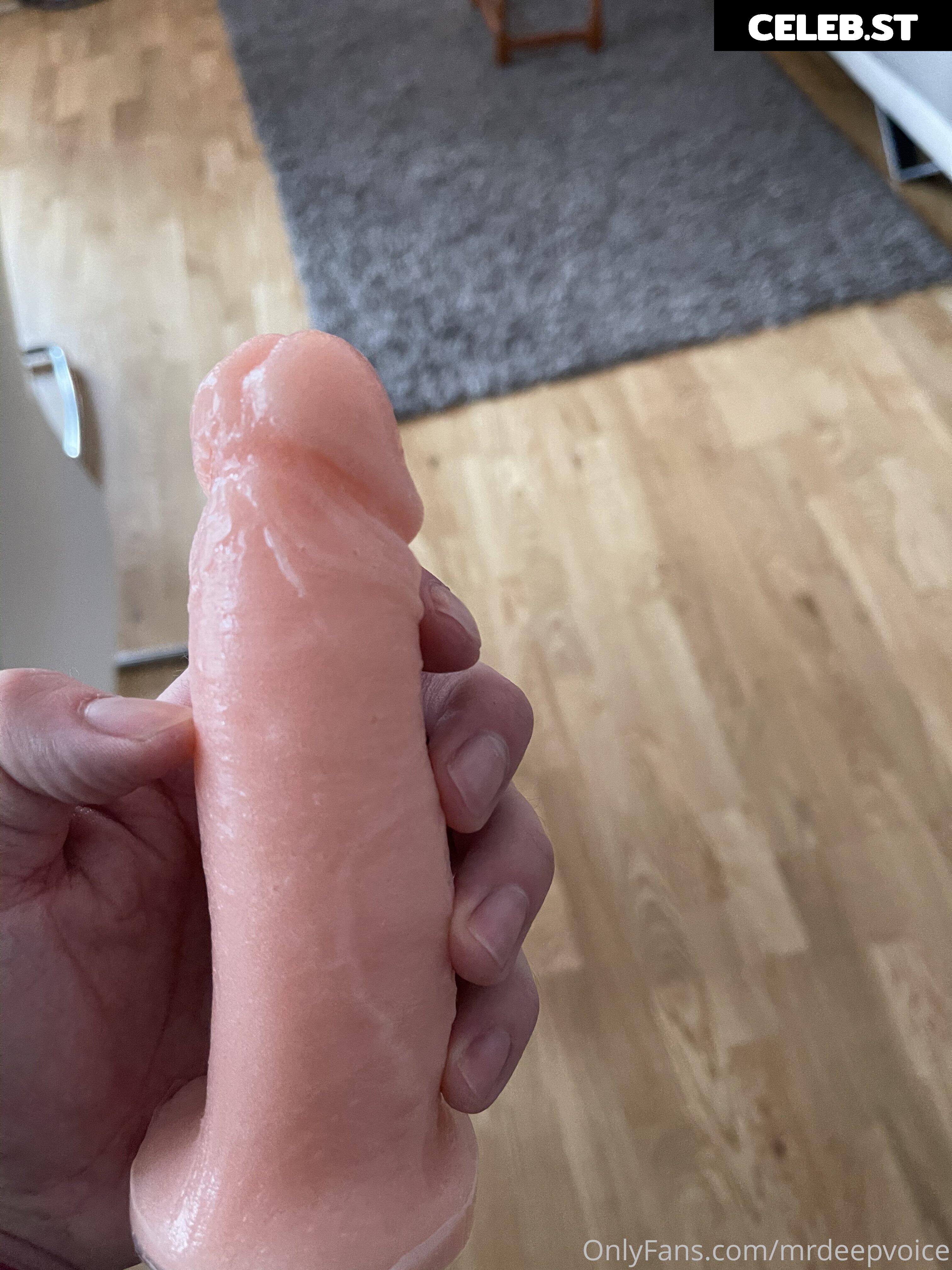 mrdeepvoice Image 18404425