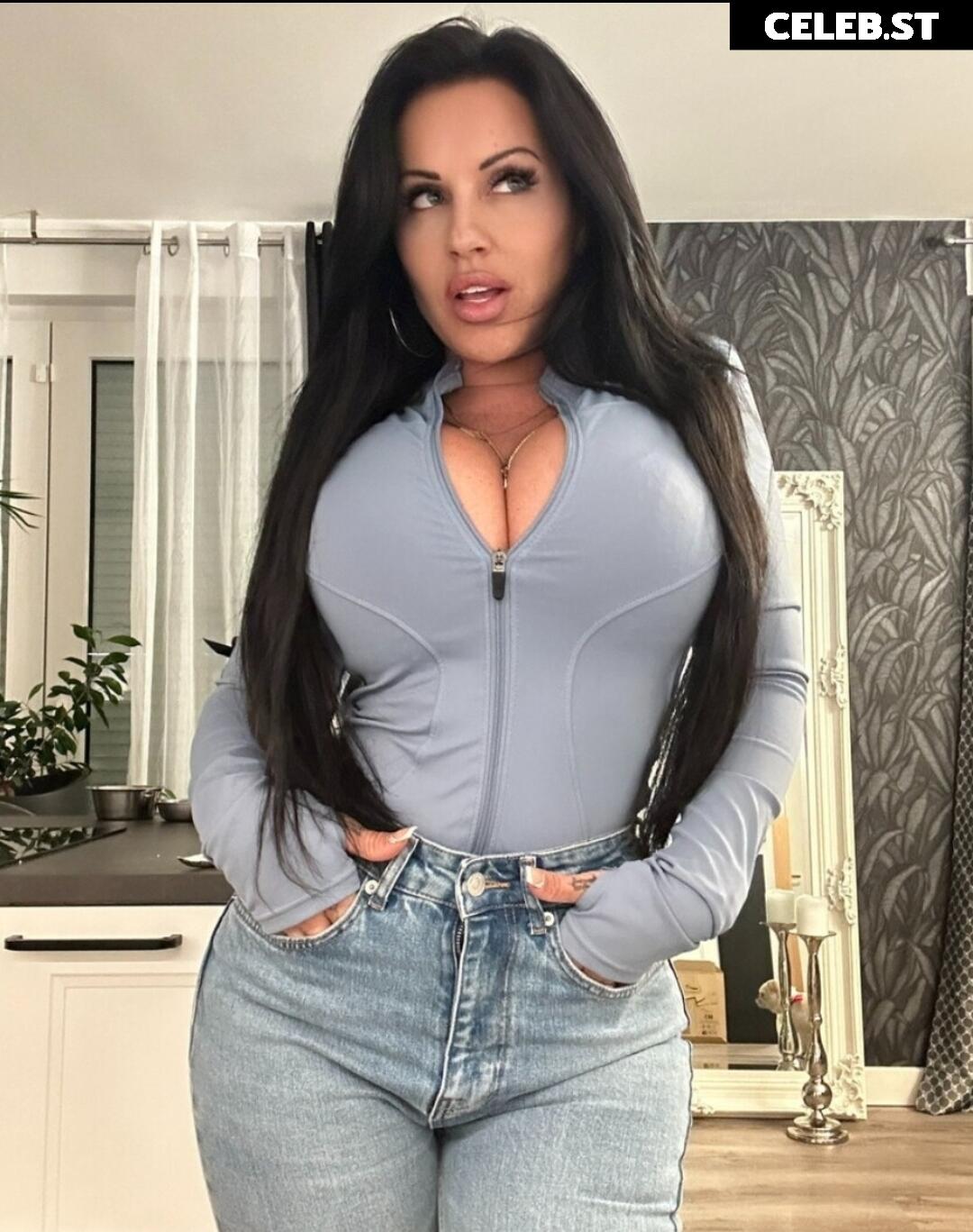 Julia Jasmin Rühle Image 1840096