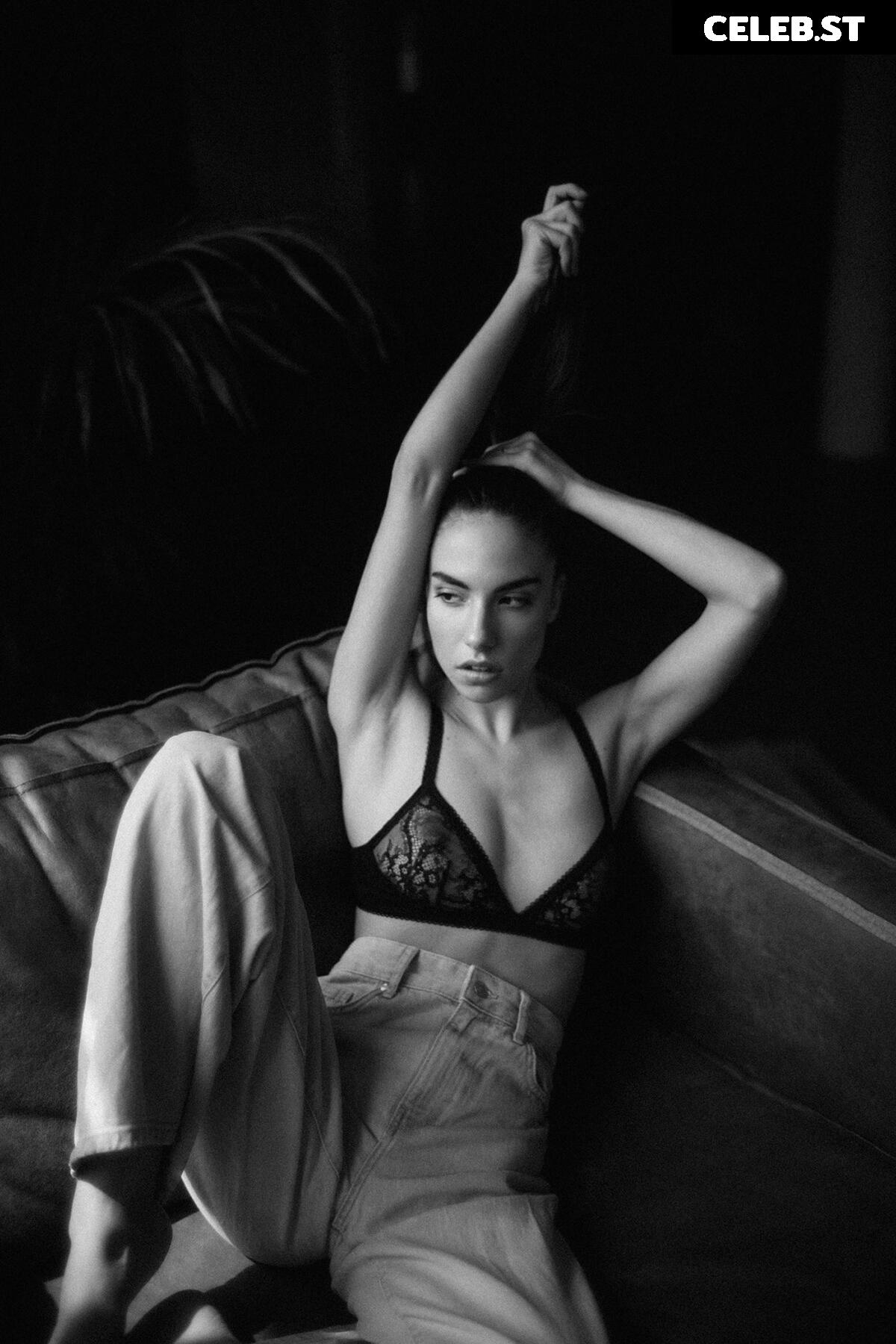 Rebecca Bagnol Image 1849846