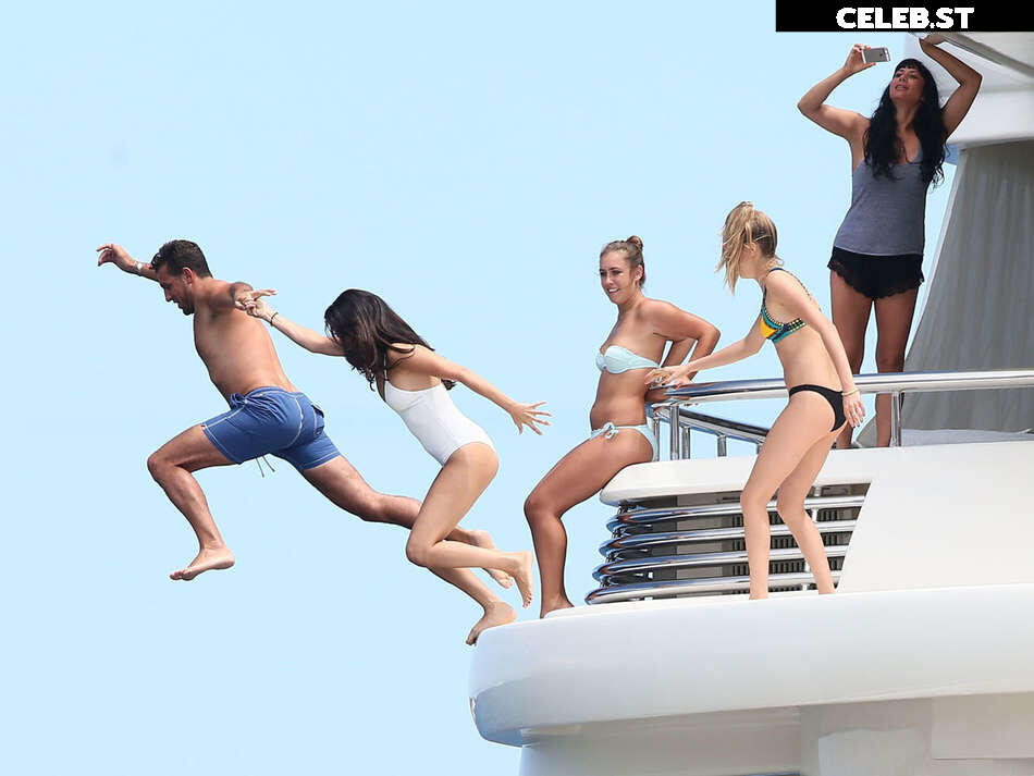 Selena Gomez Image 1849503