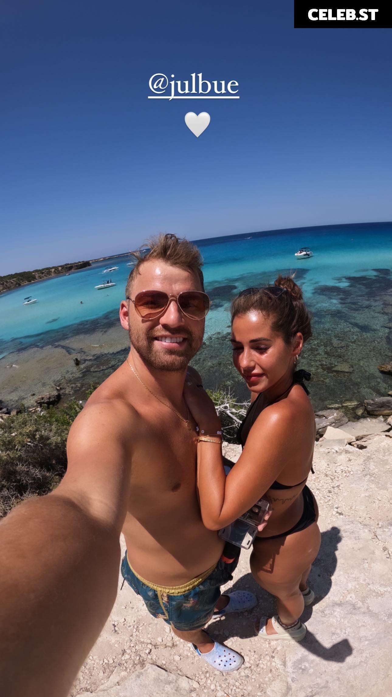 Sarah Engels Image 1848396