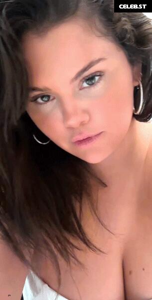 Selena Gomez Image 1836823