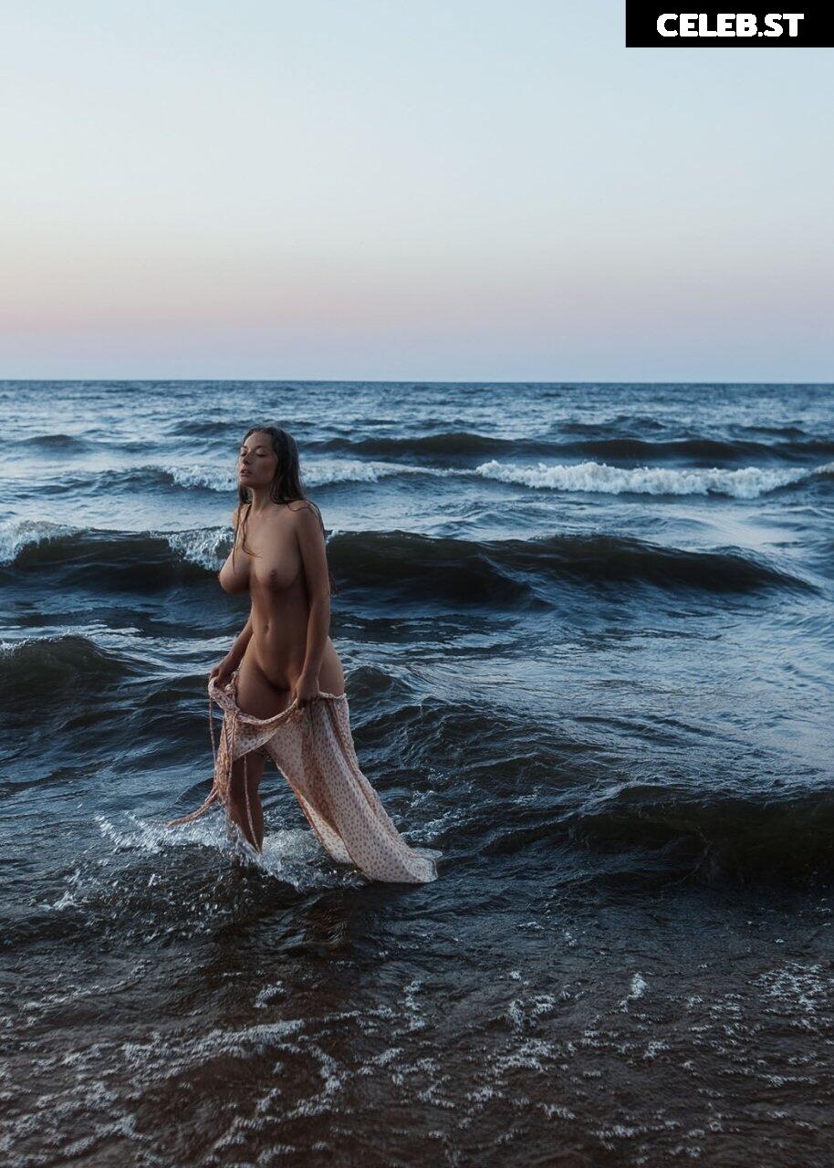 Olga Kobzar Image 1836739