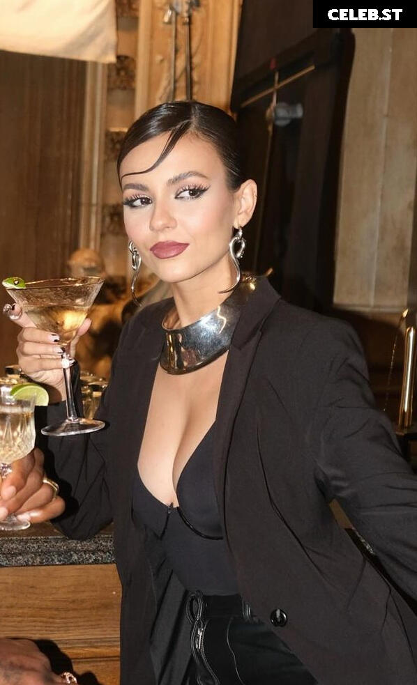 Victoria Justice Image 1834371