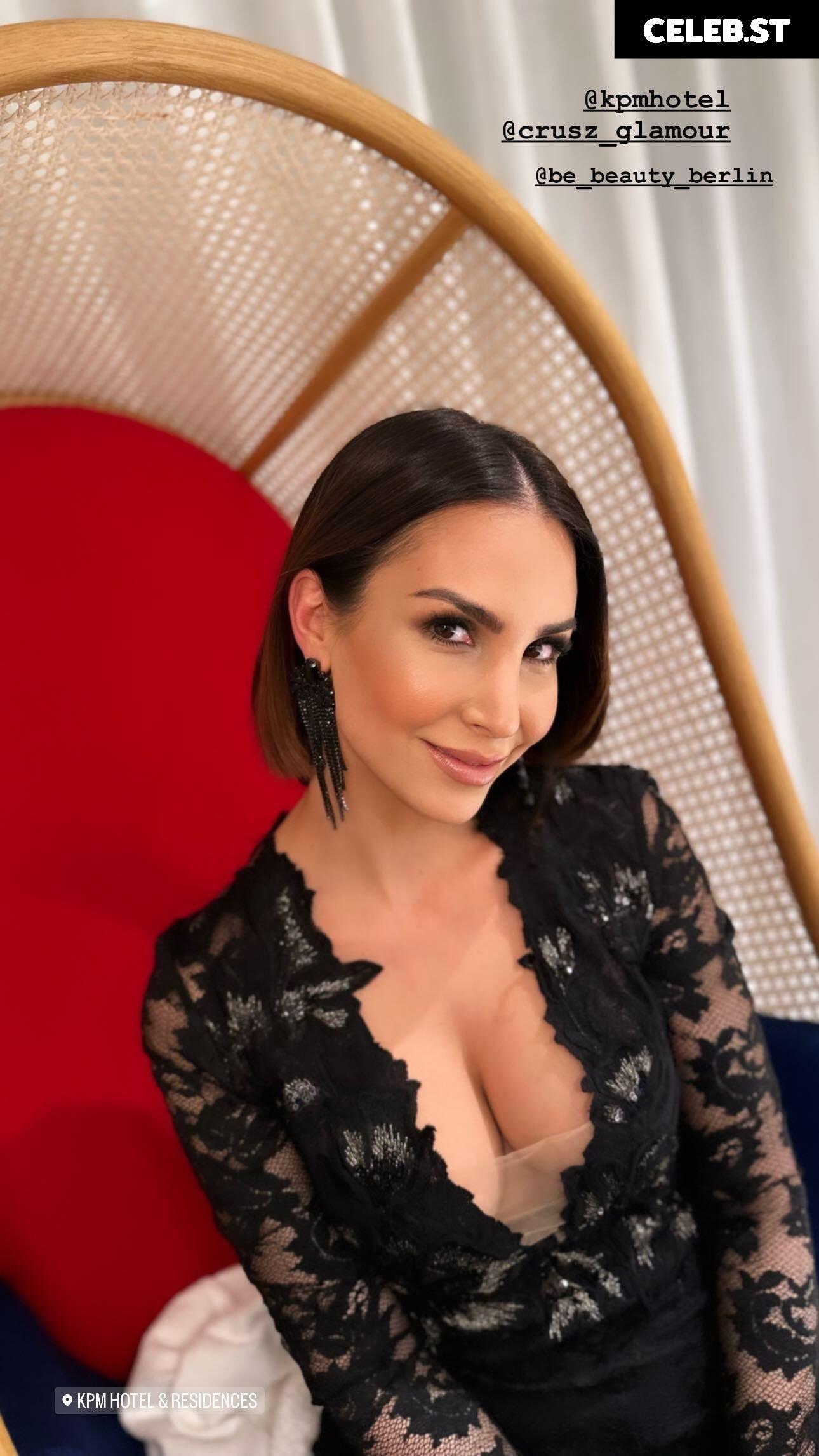 Sila Sahin-Radlinger Image 1831451