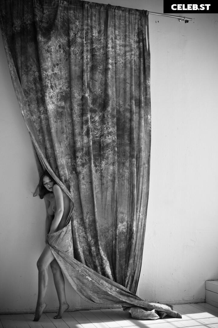 Olga Kobzar Image 1831721