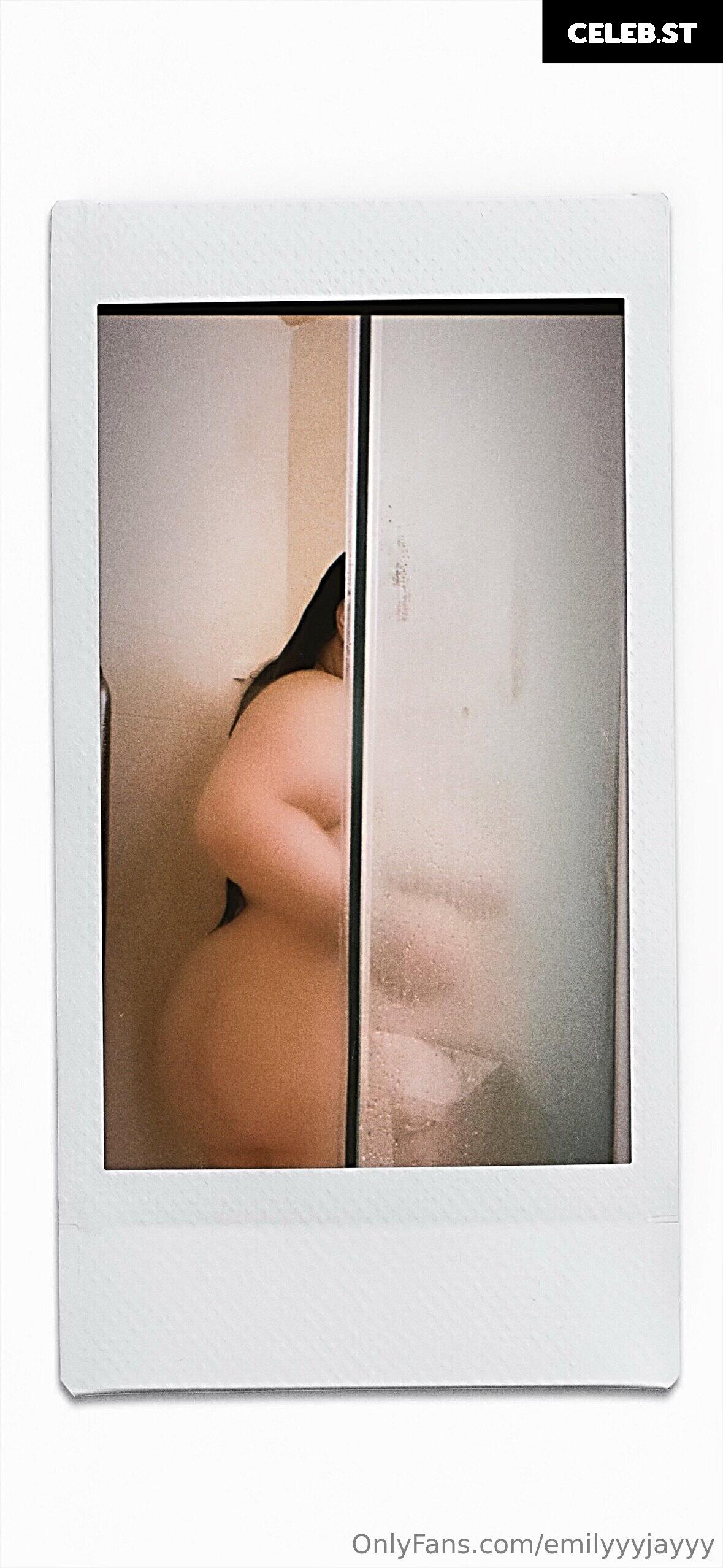 emilyyyjayyy Image 18313762