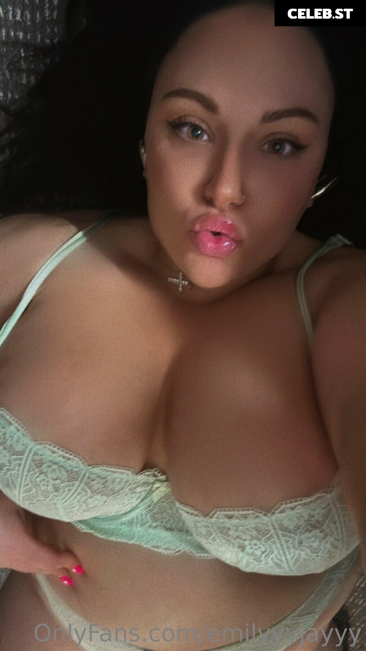 emilyyyjayyy Image 18320980