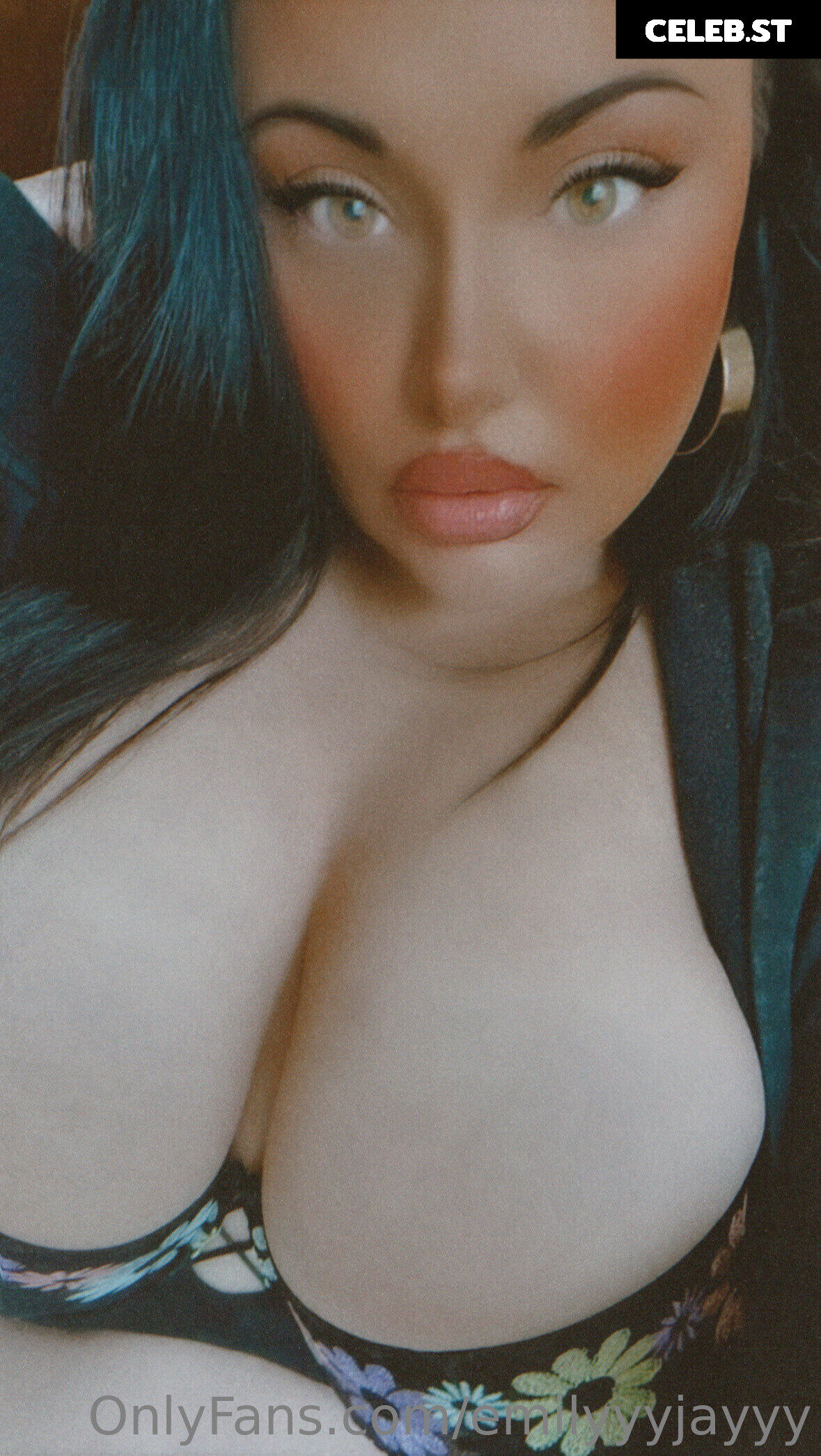 emilyyyjayyy Image 18320098