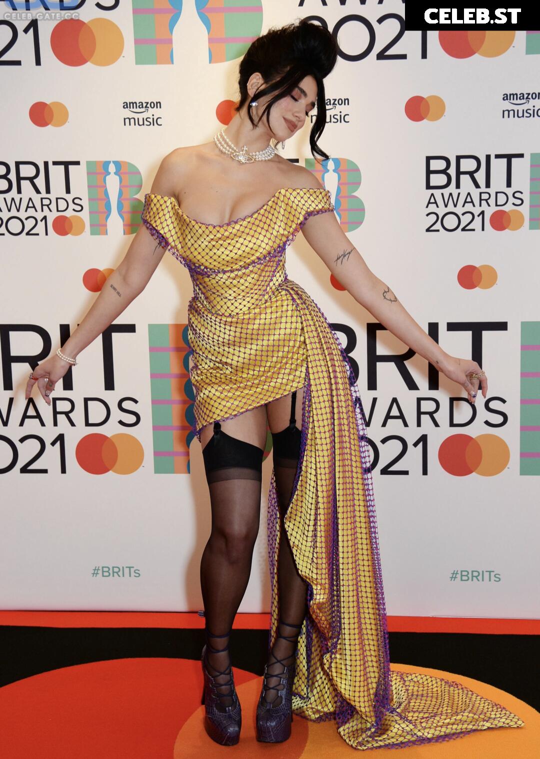 Dua Lipa Image 1832216