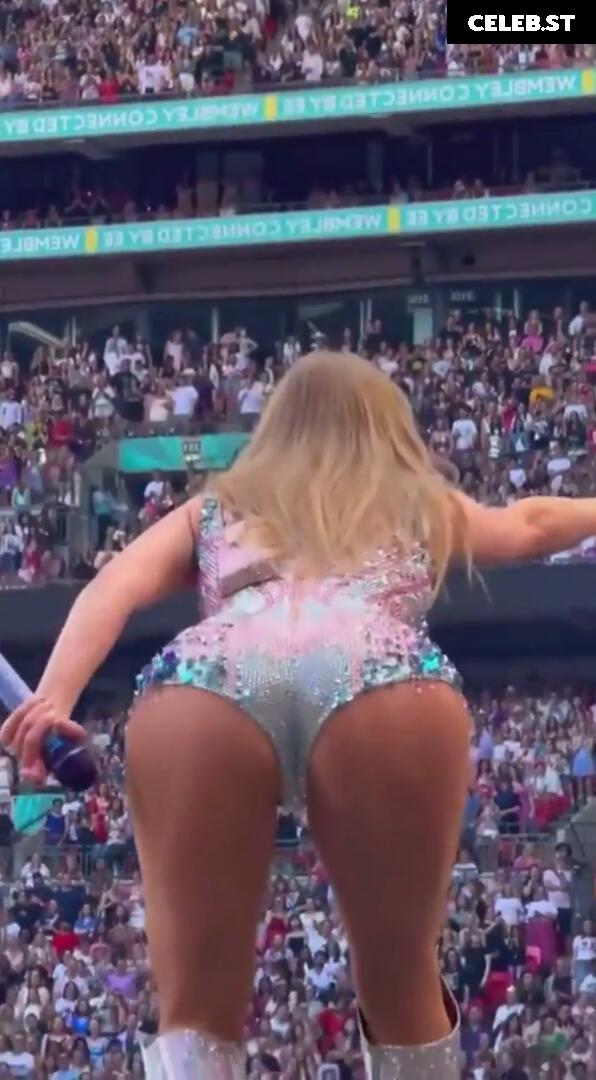 Taylor Swift Image 1830790