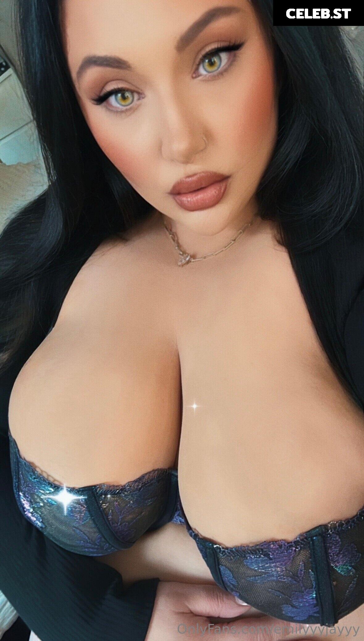emilyyyjayyy Image 18306782