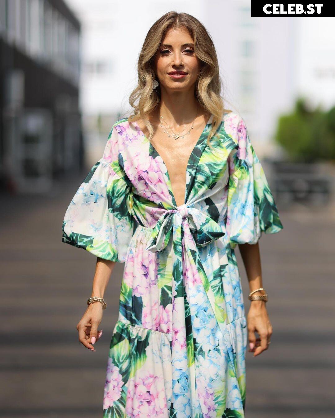 Cathy Hummels Image 1830615