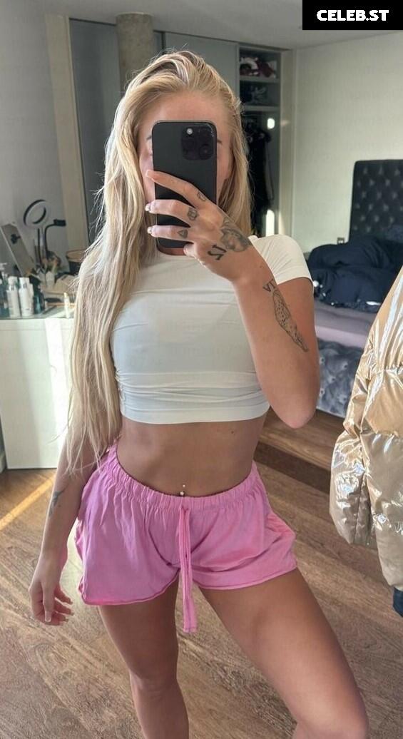 Alisha Lehmann Image 1830269