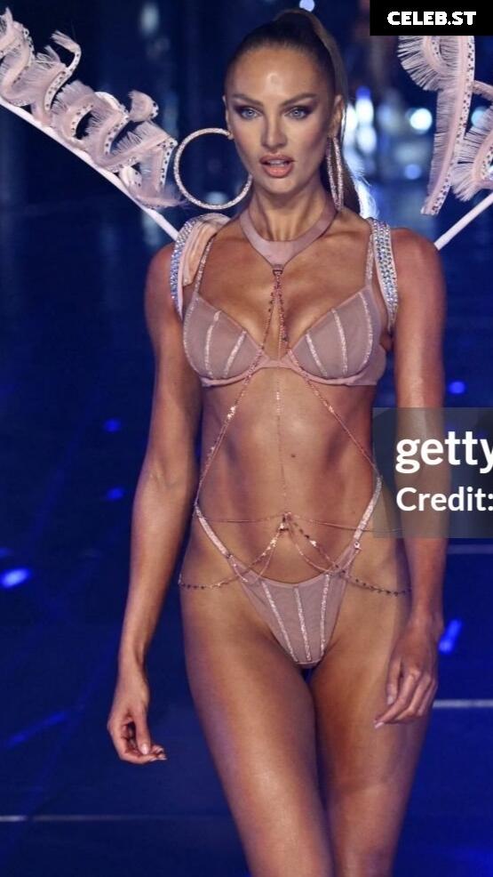 Candice Swanepoel Image 1839416