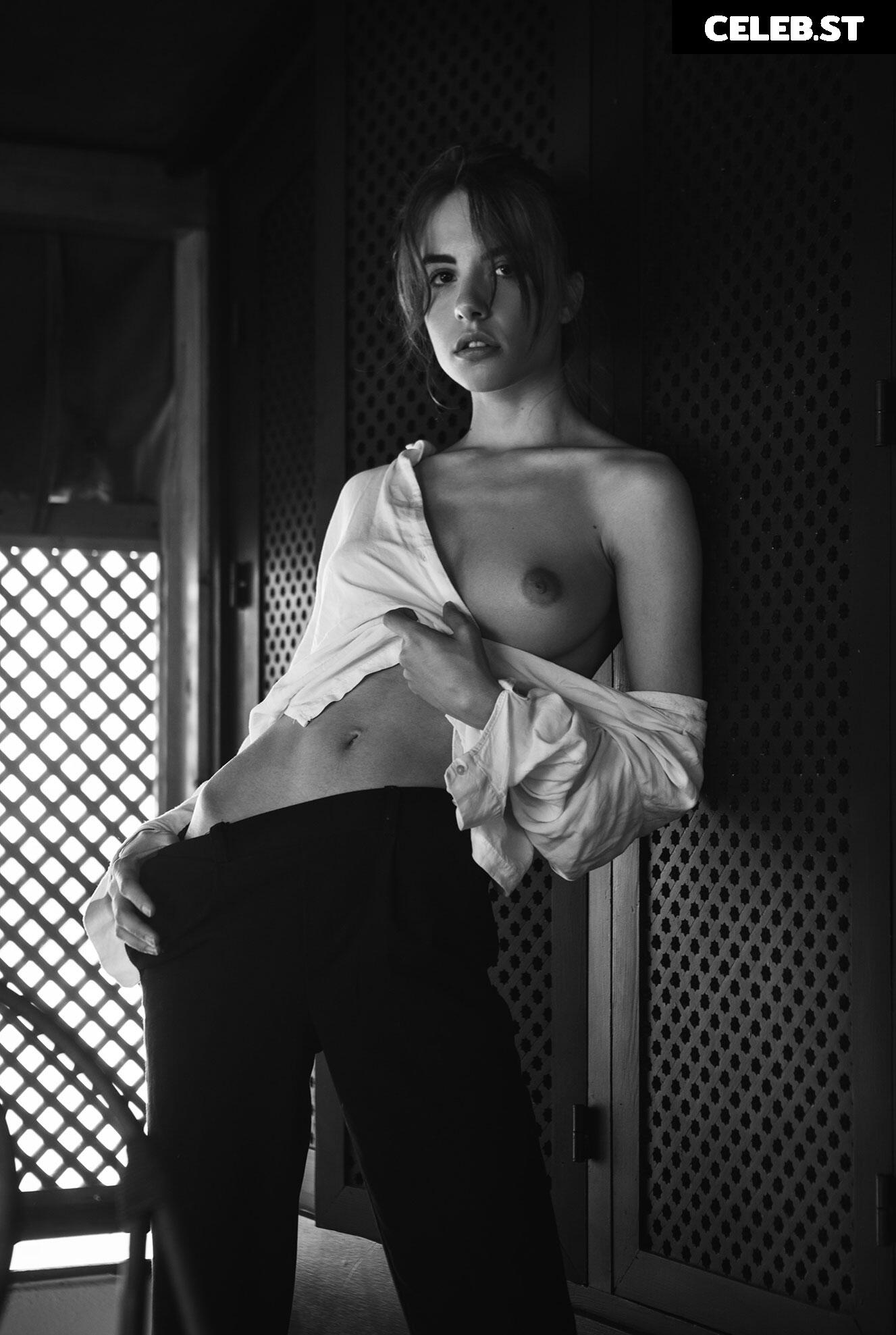 Rebecca Bagnol Image 1825438