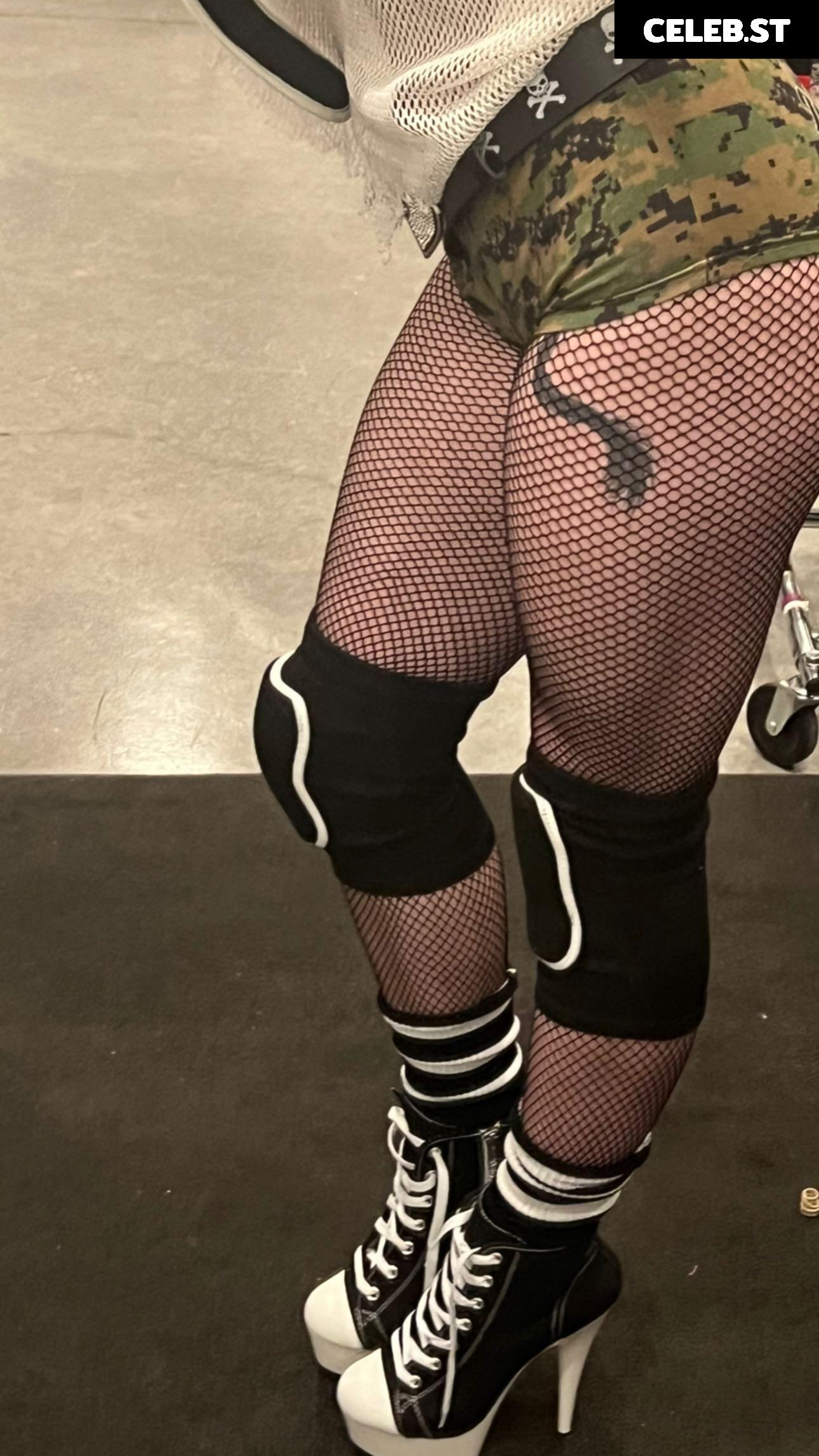 Billie Eilish Image 1825645