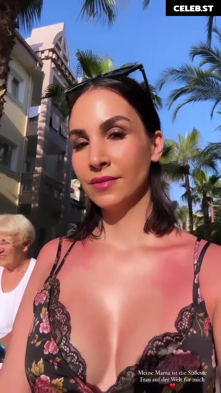 Sila Sahin-Radlinger Image 1825179