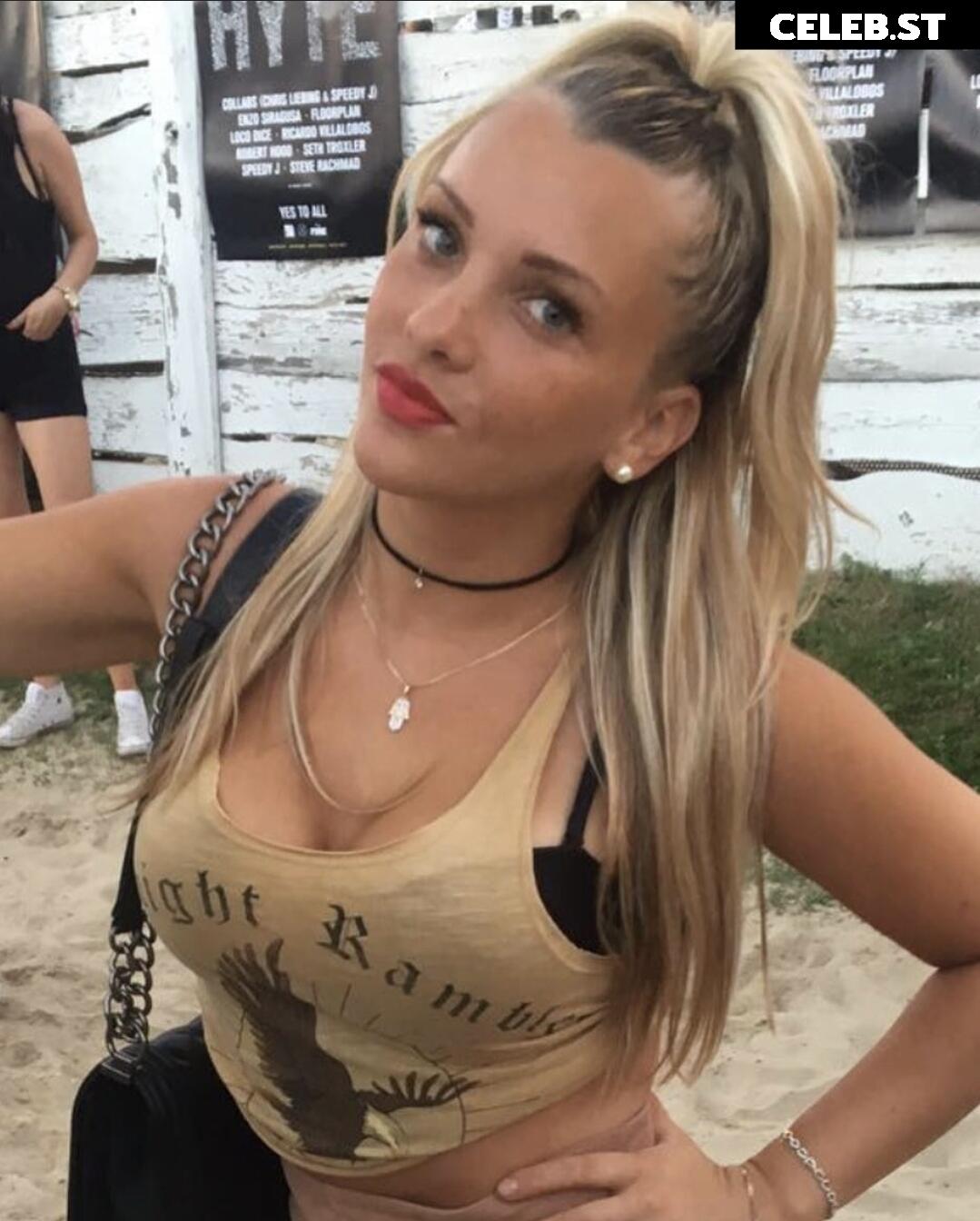 Evelyn Burdecki Image 1825364