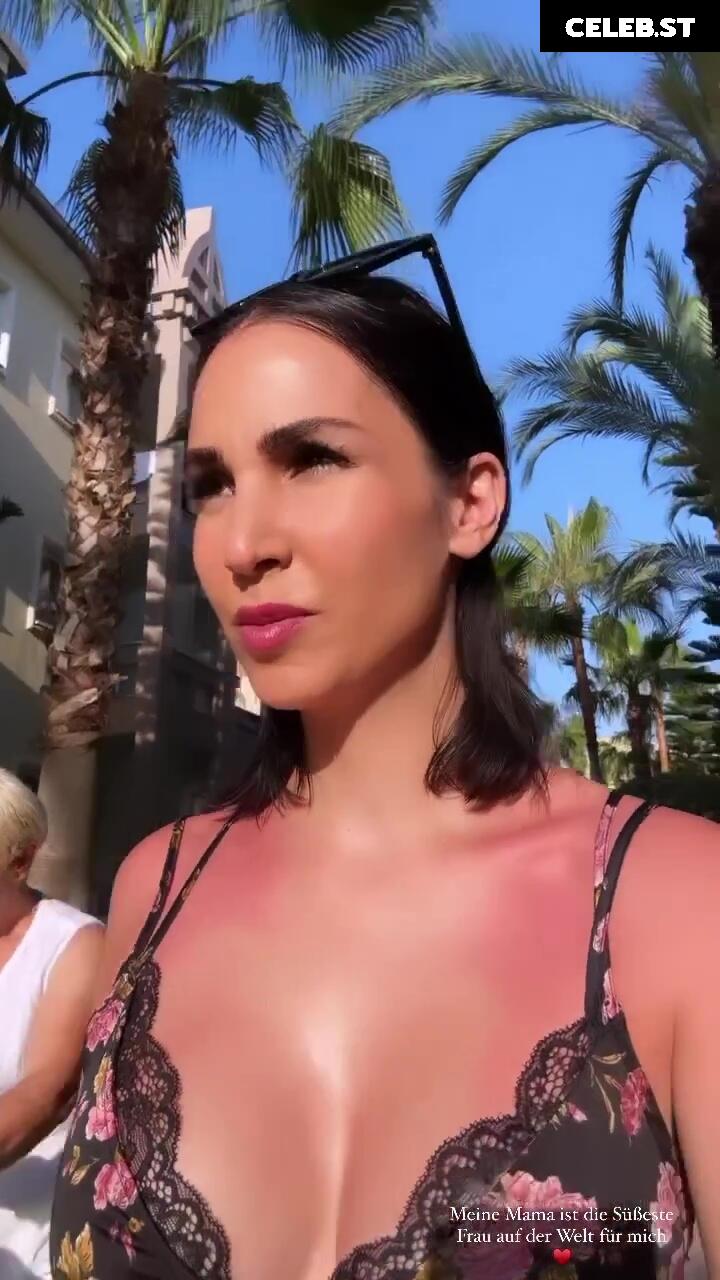 Sila Sahin-Radlinger Image 1825234