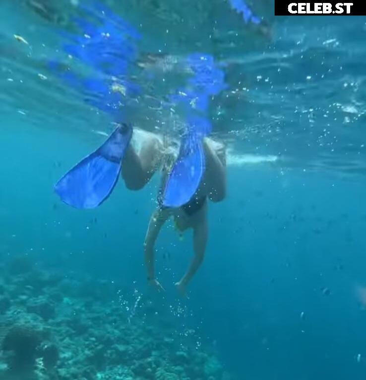 Sarah Engels Image 1826524